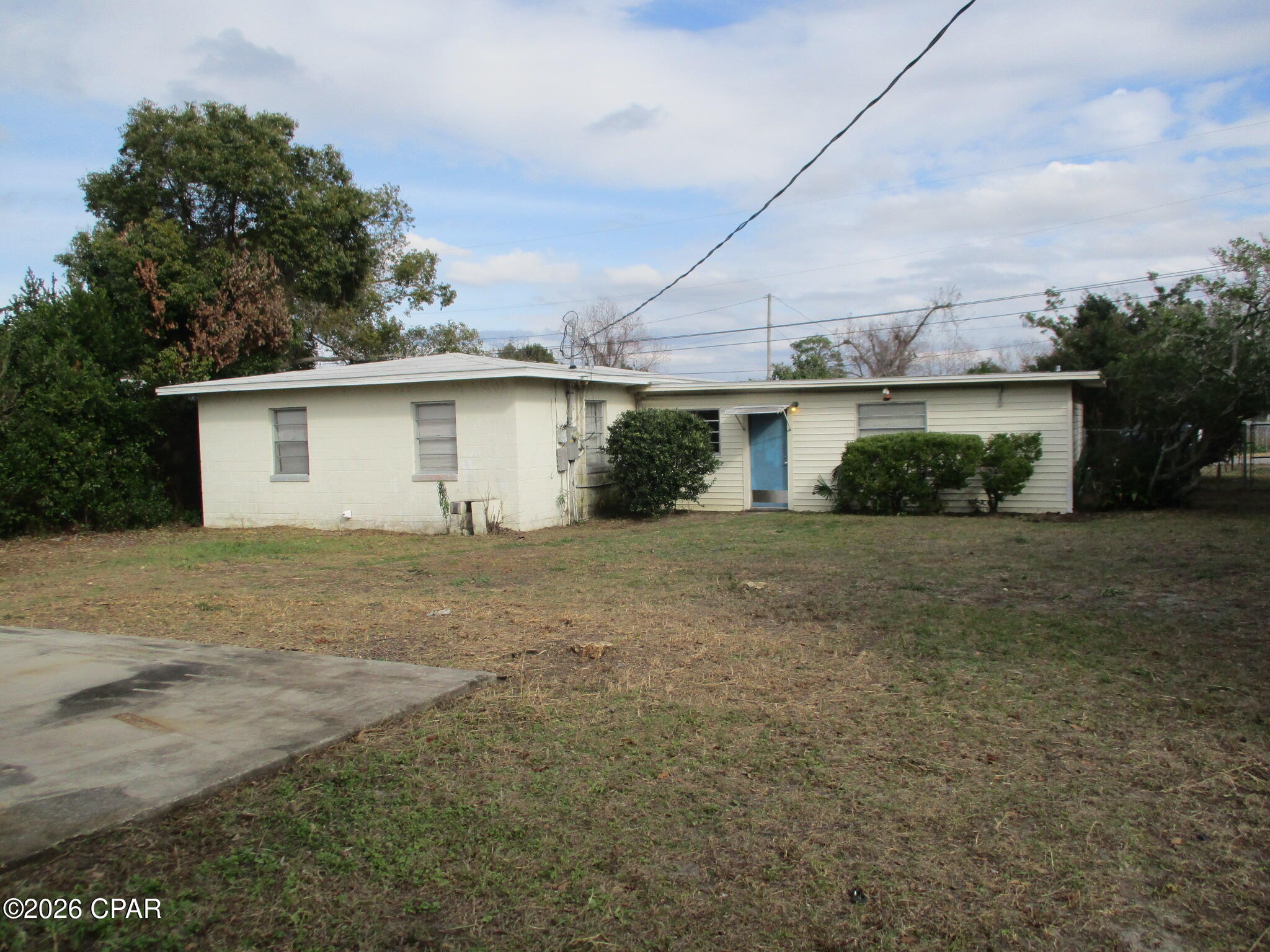 main property photo 9