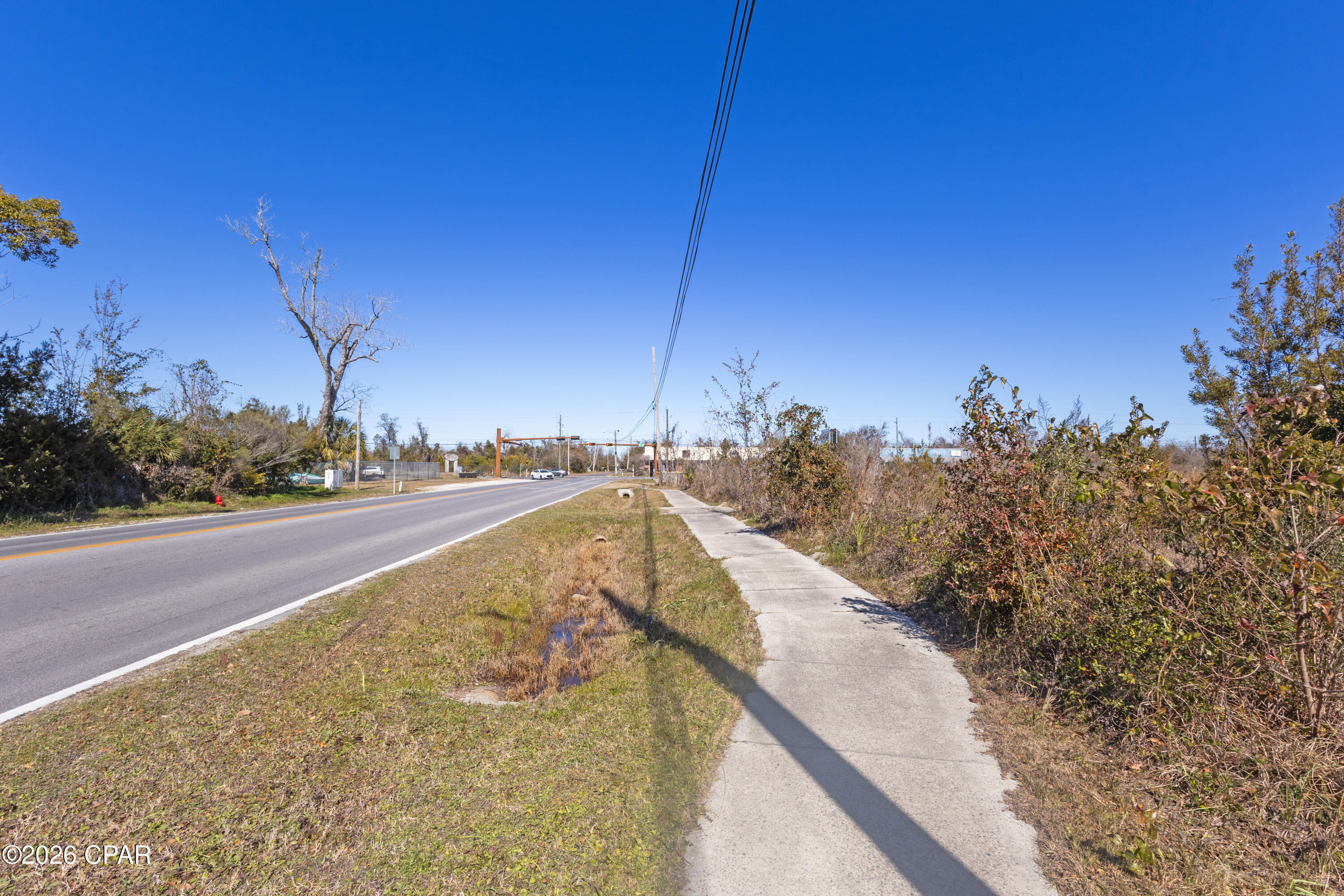 main property photo 8