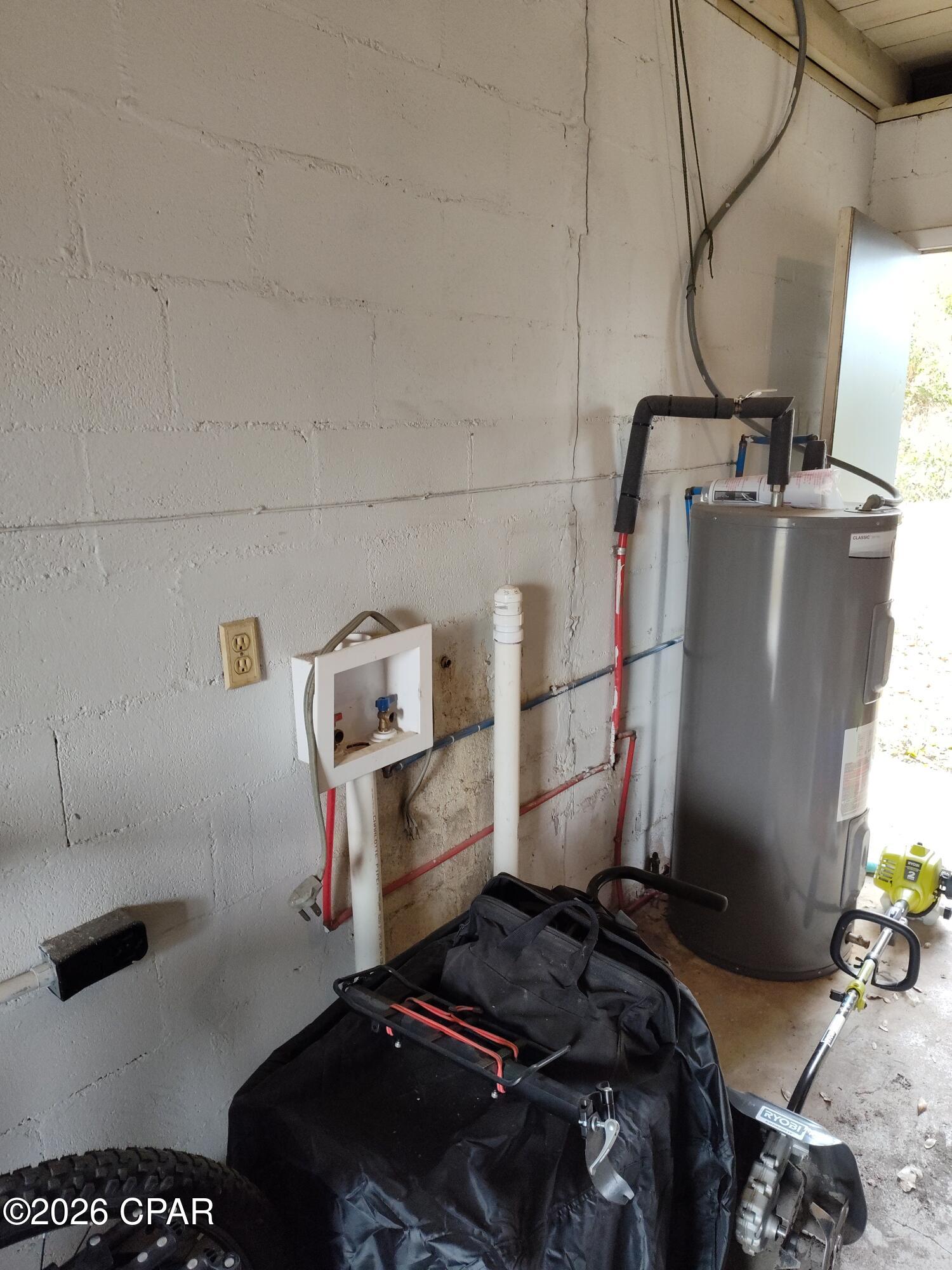 main property photo 11
