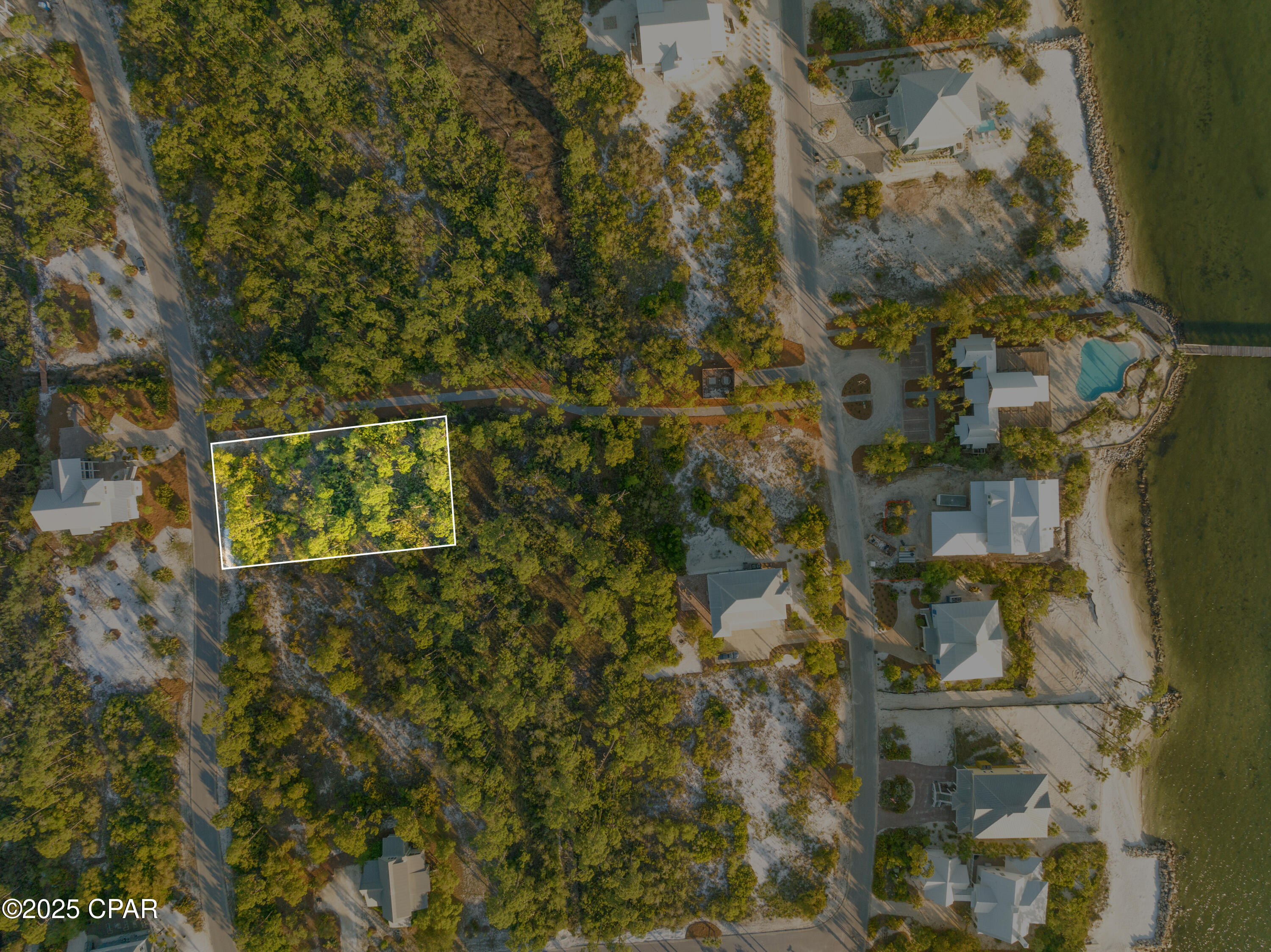 main property photo 17