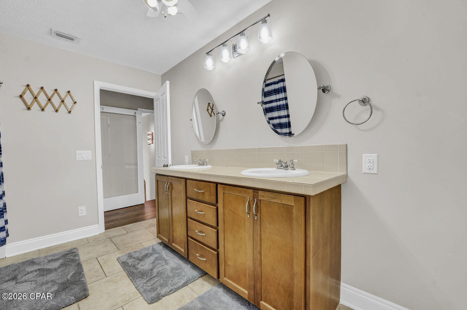 main property photo 67