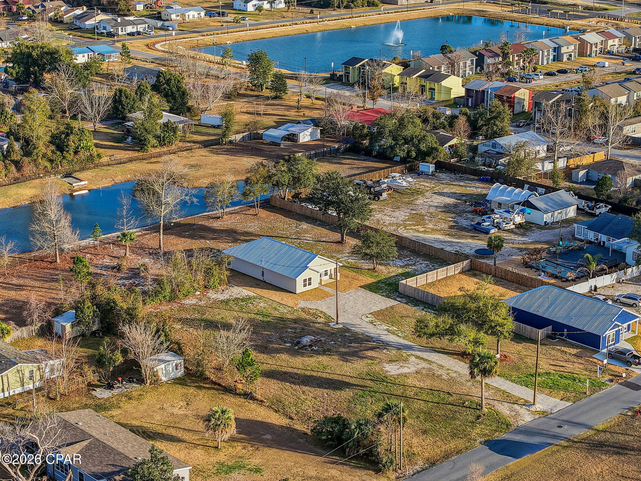 main property photo 33
