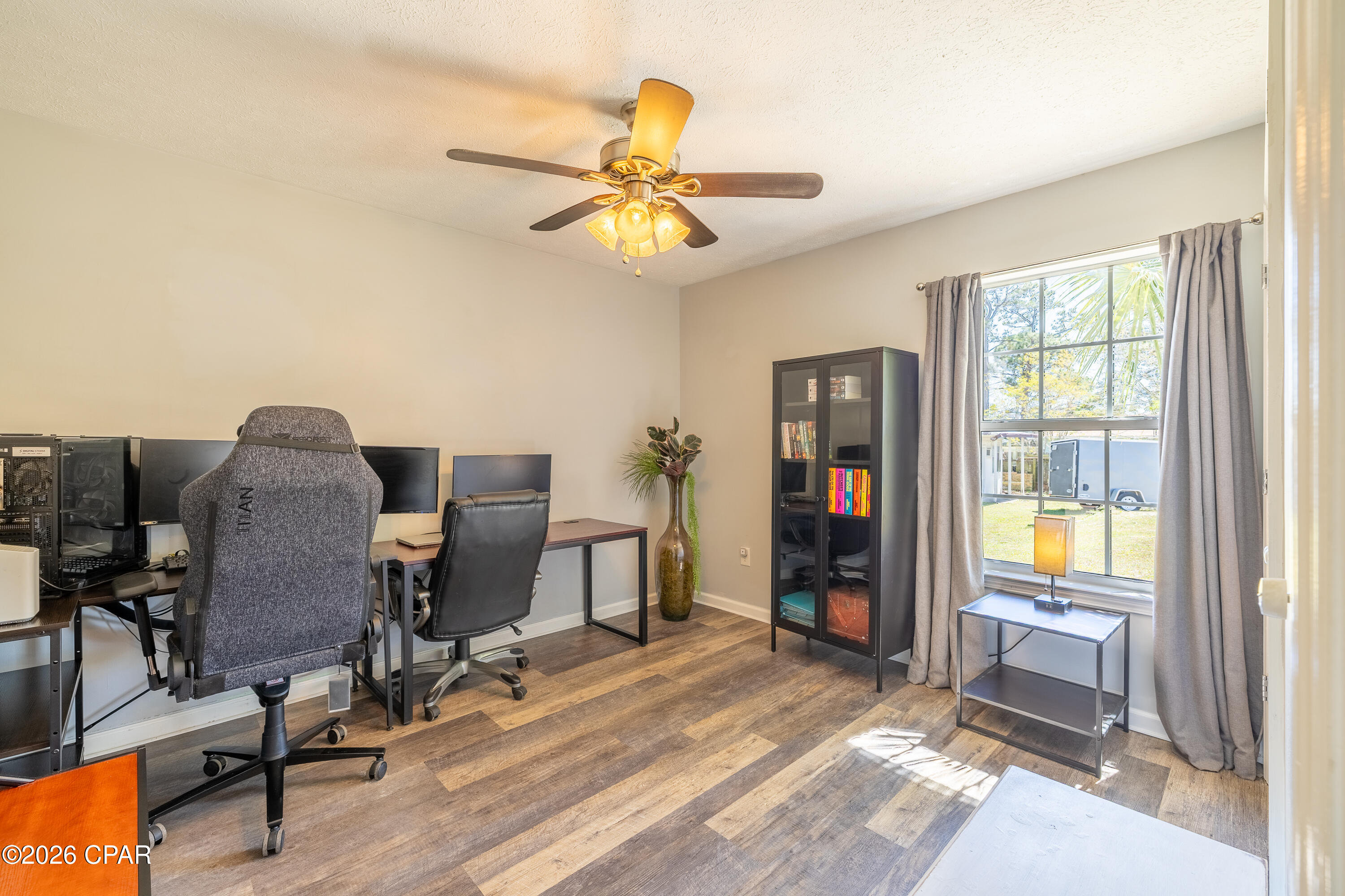 main property photo 78