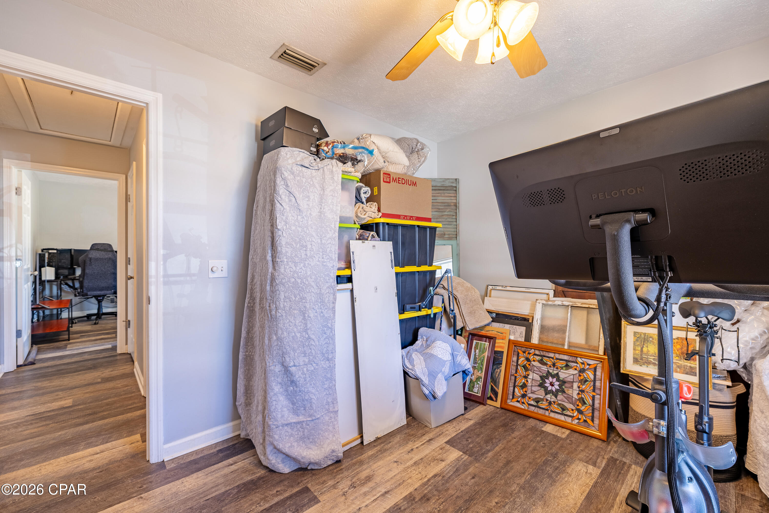 main property photo 89