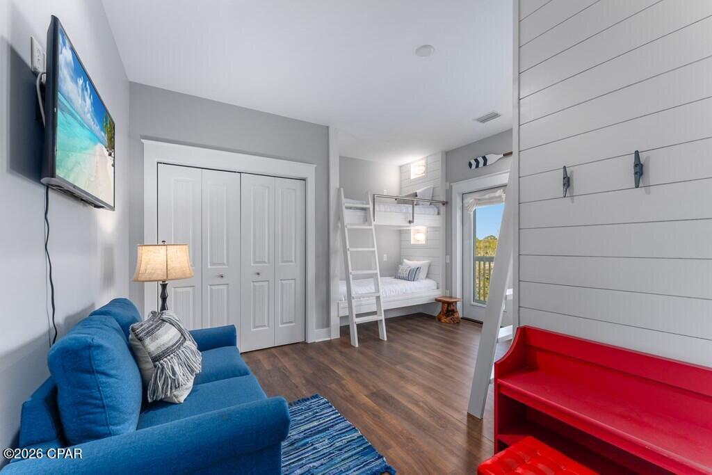 main property photo 74