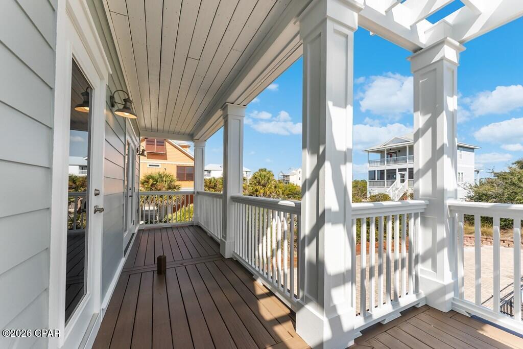 main property photo 78
