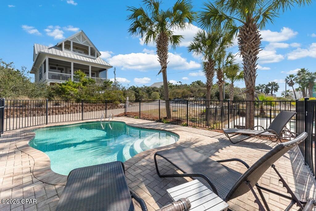 main property photo 88