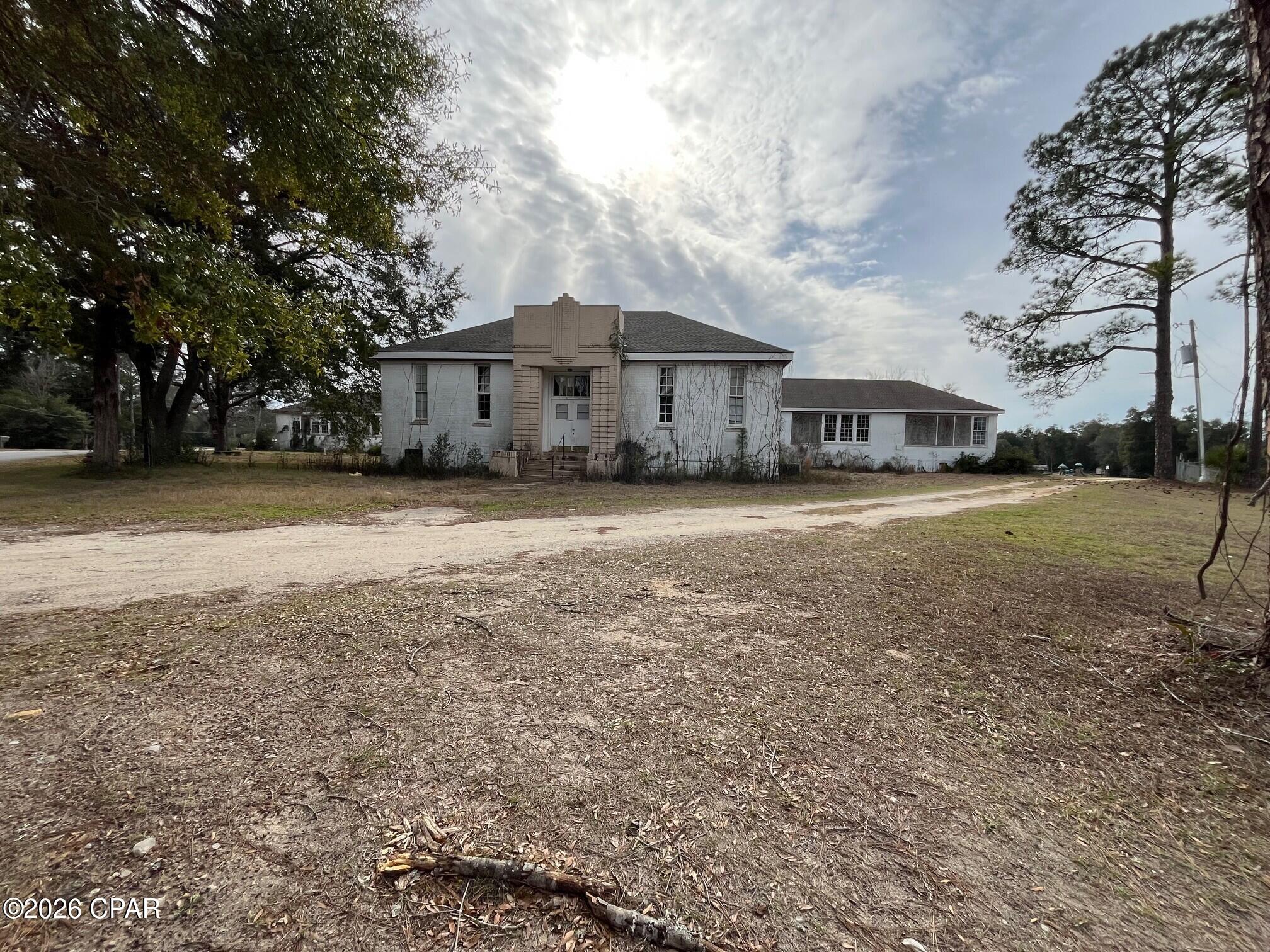 main property photo 22