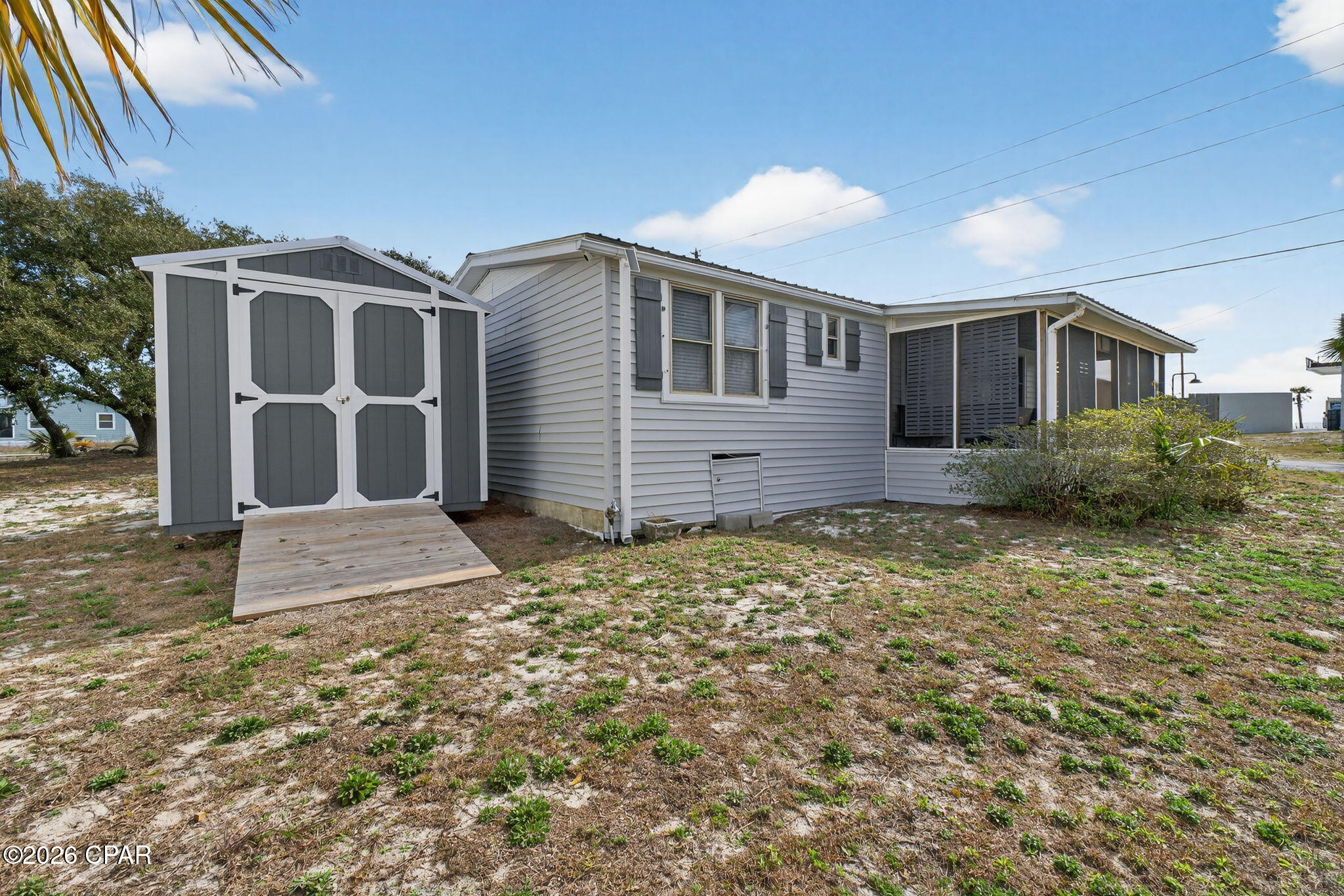 main property photo 30
