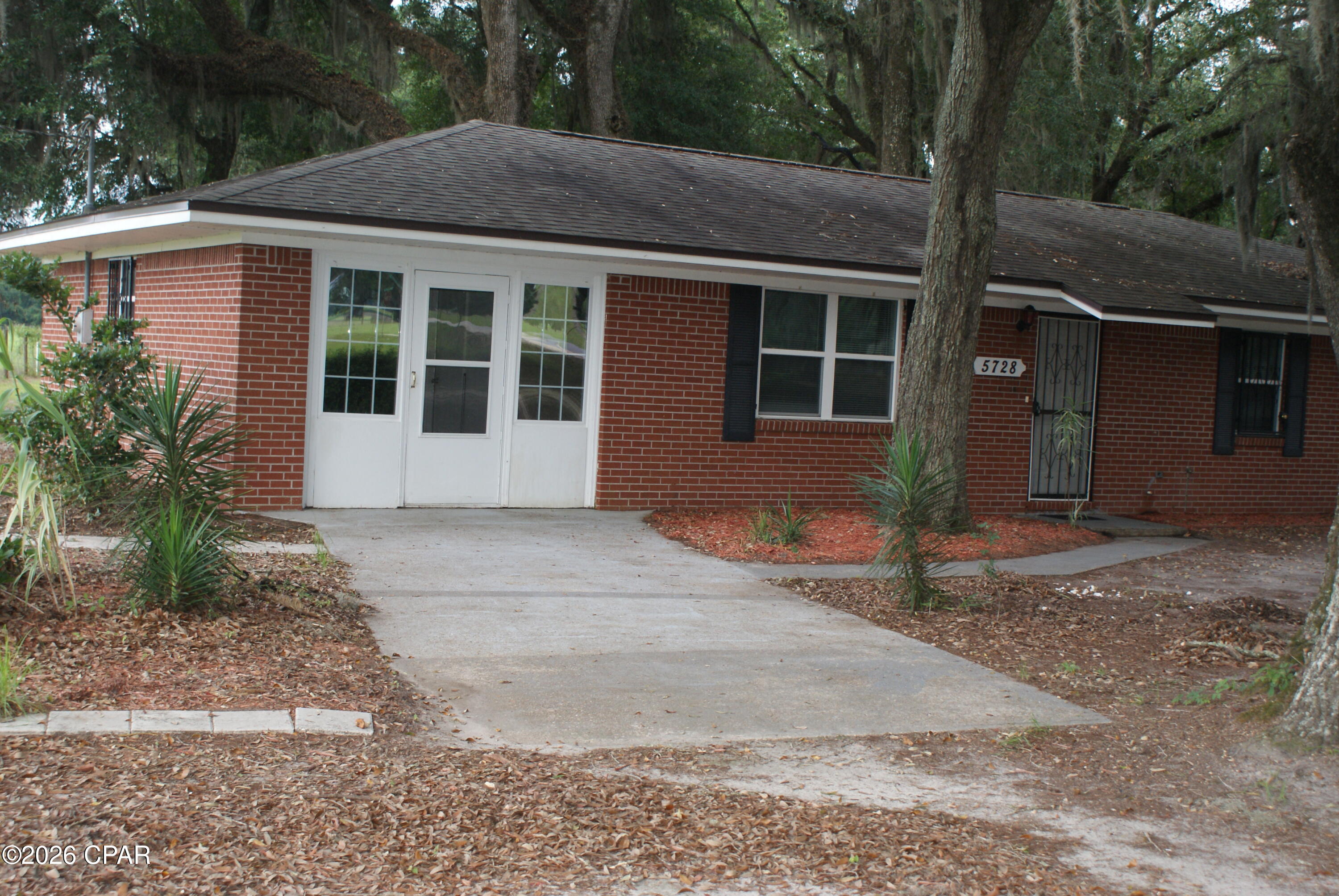 main property photo 24