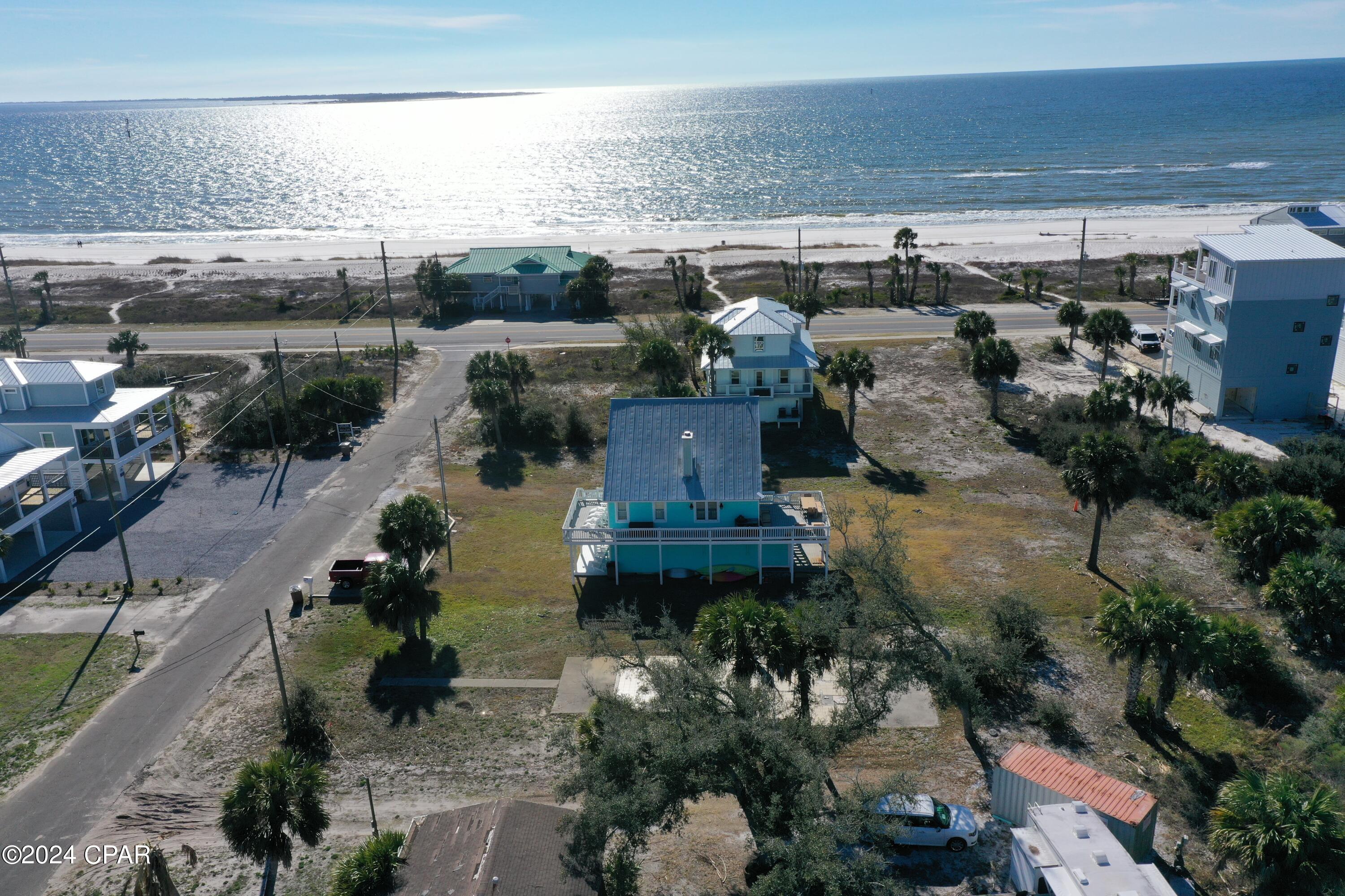 main property photo 79
