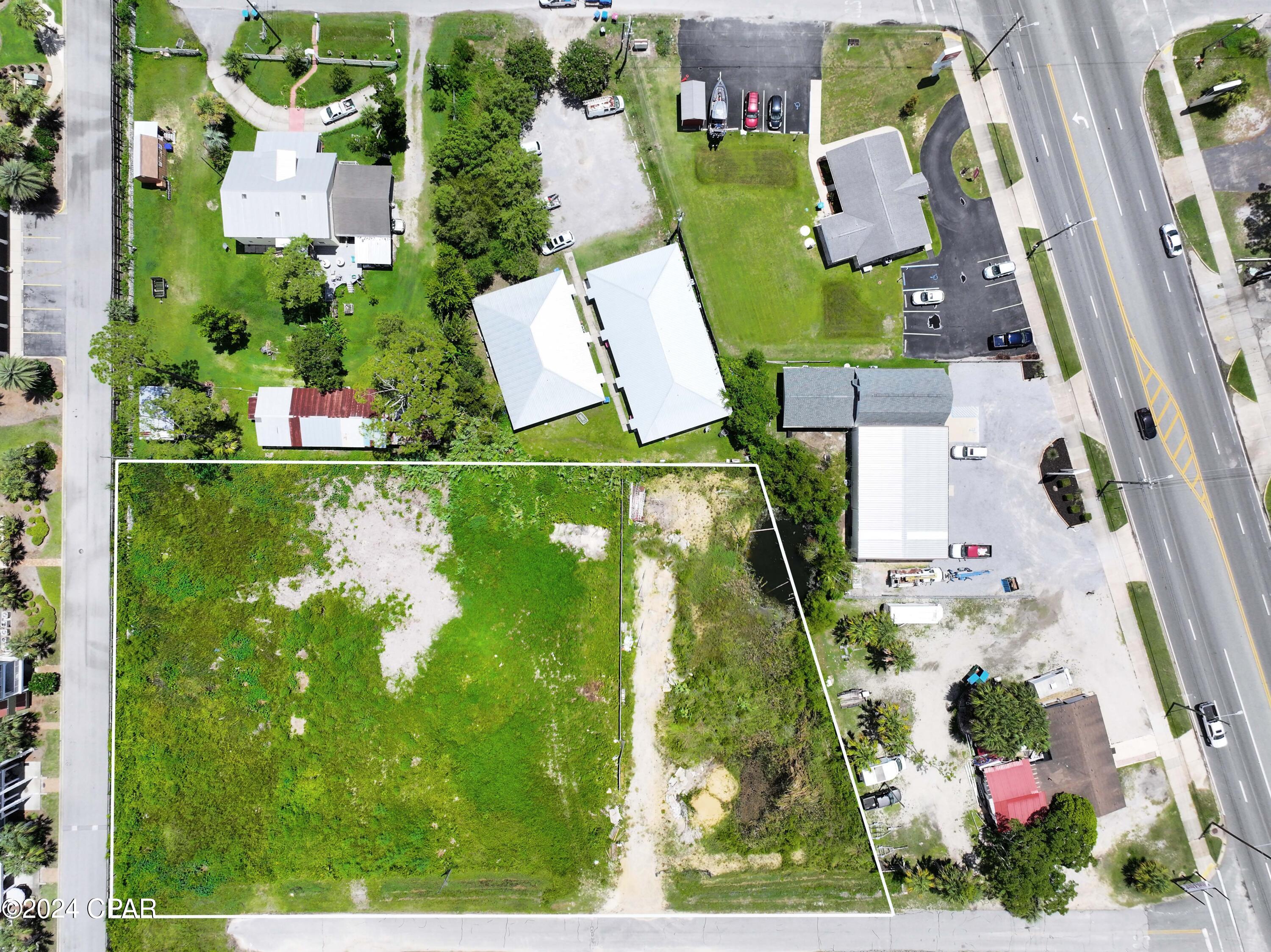 main property photo 9