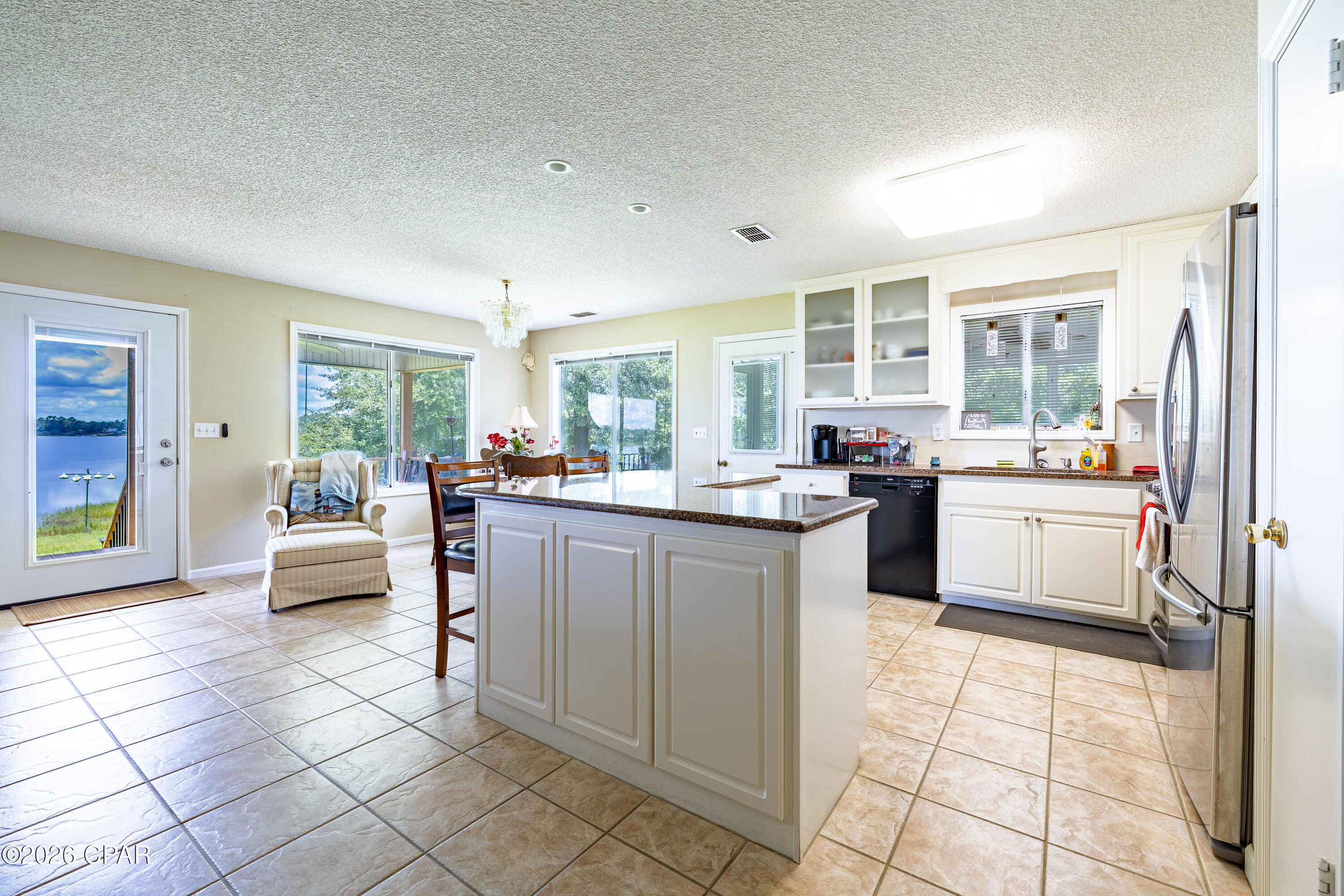 main property photo 79