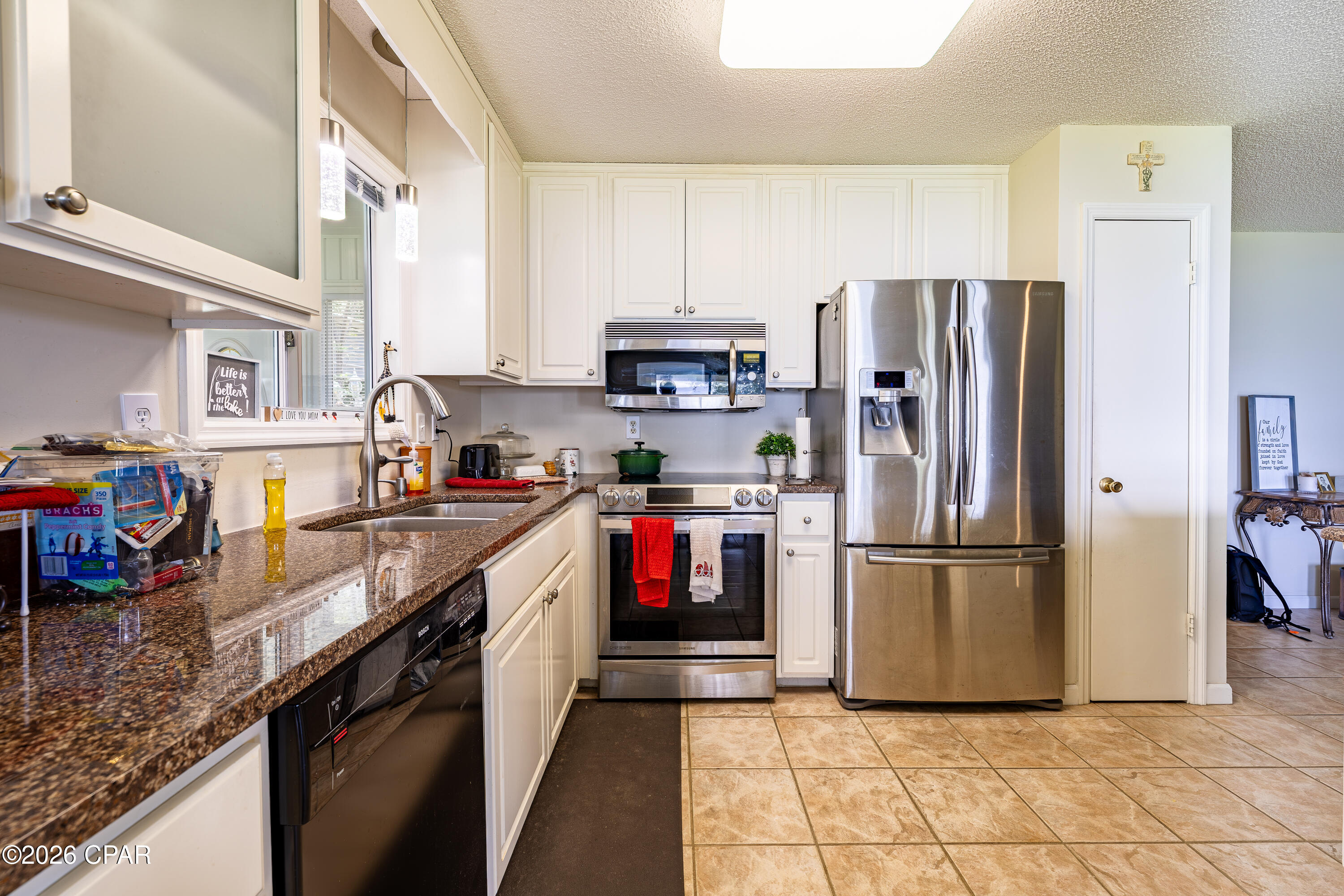 main property photo 90