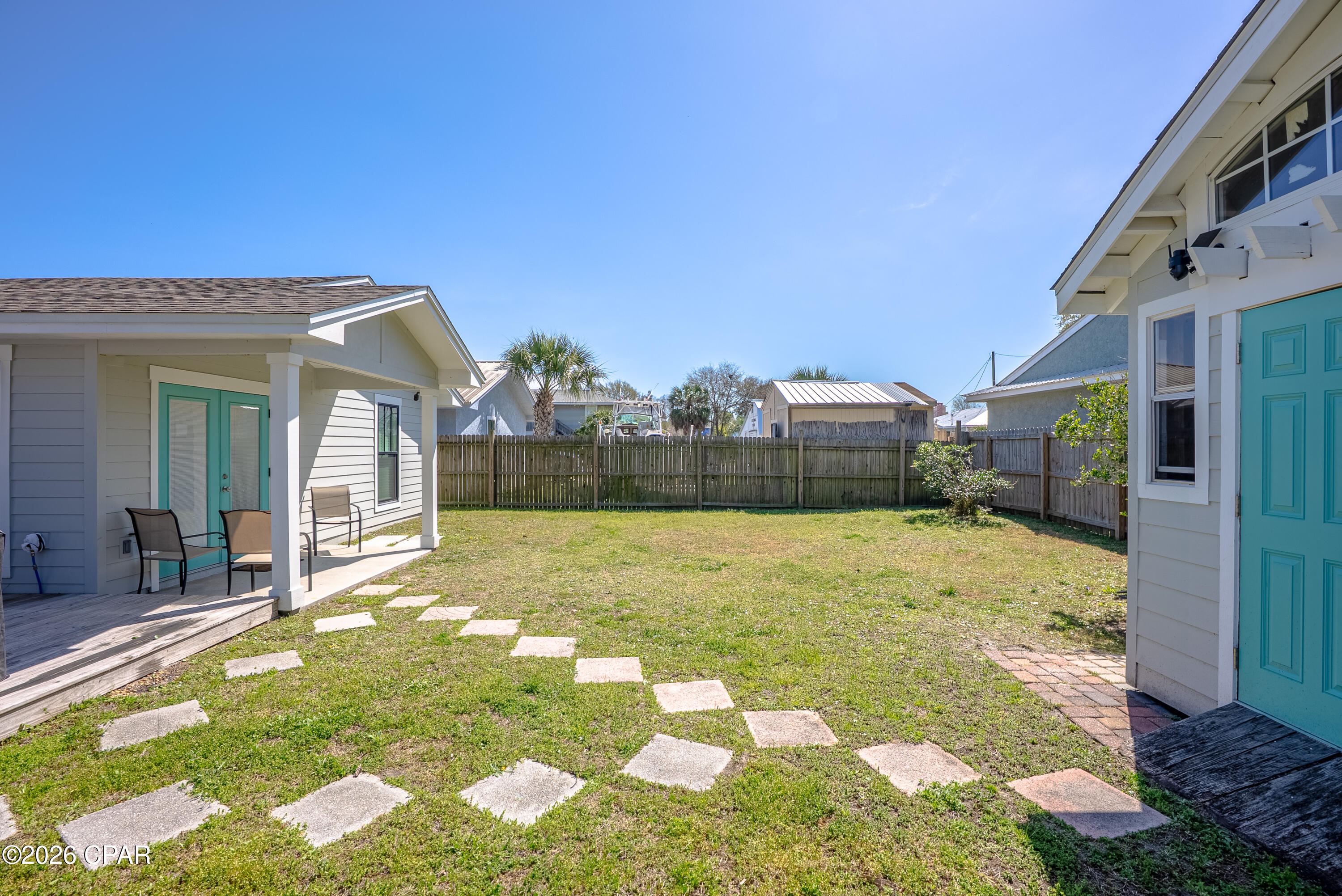 main property photo 35