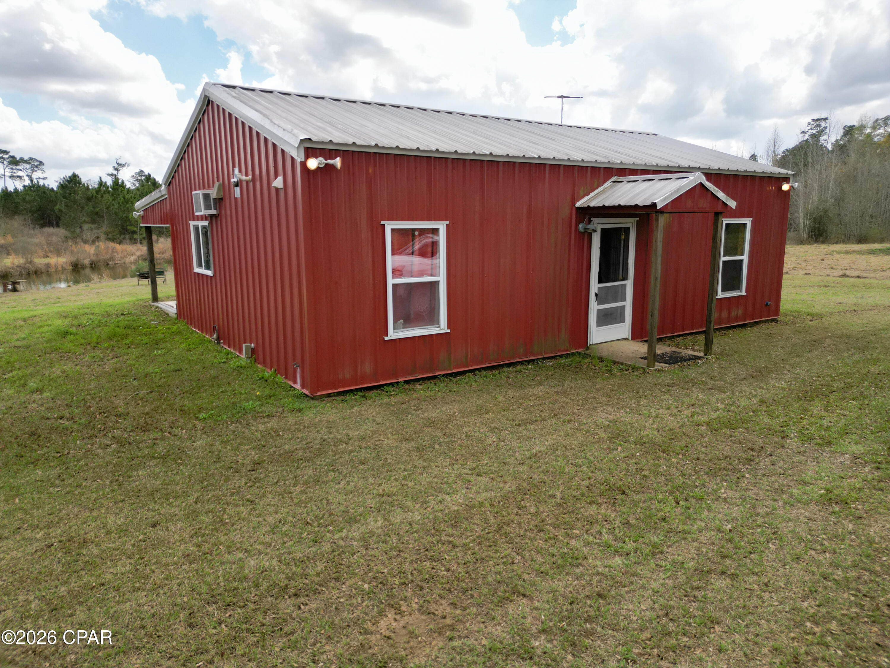 main property photo 9