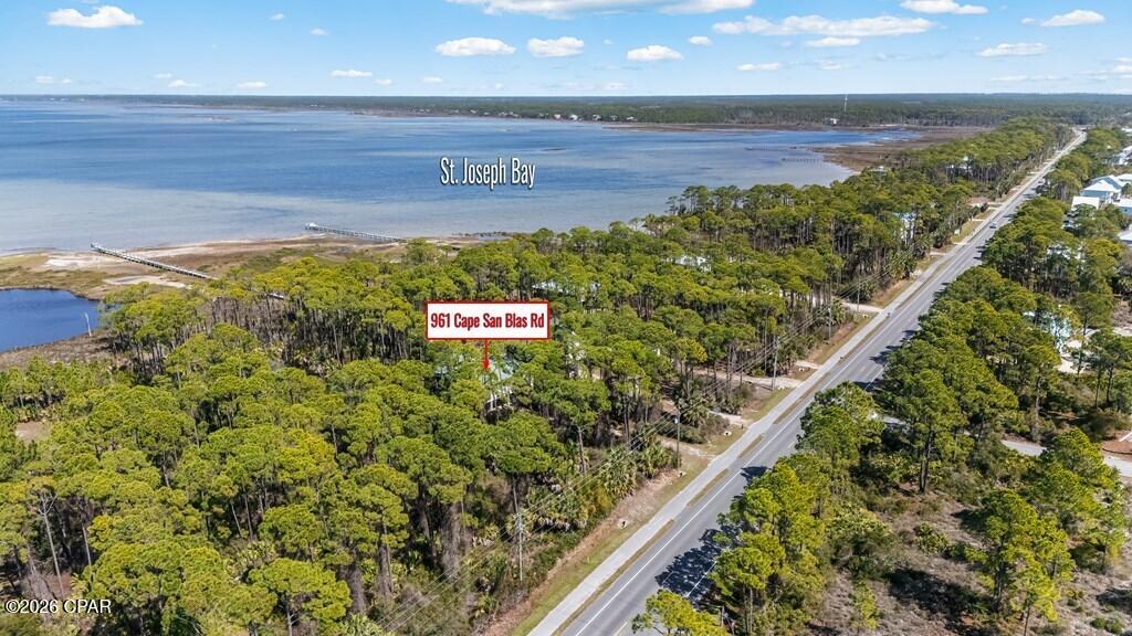 main property photo 75