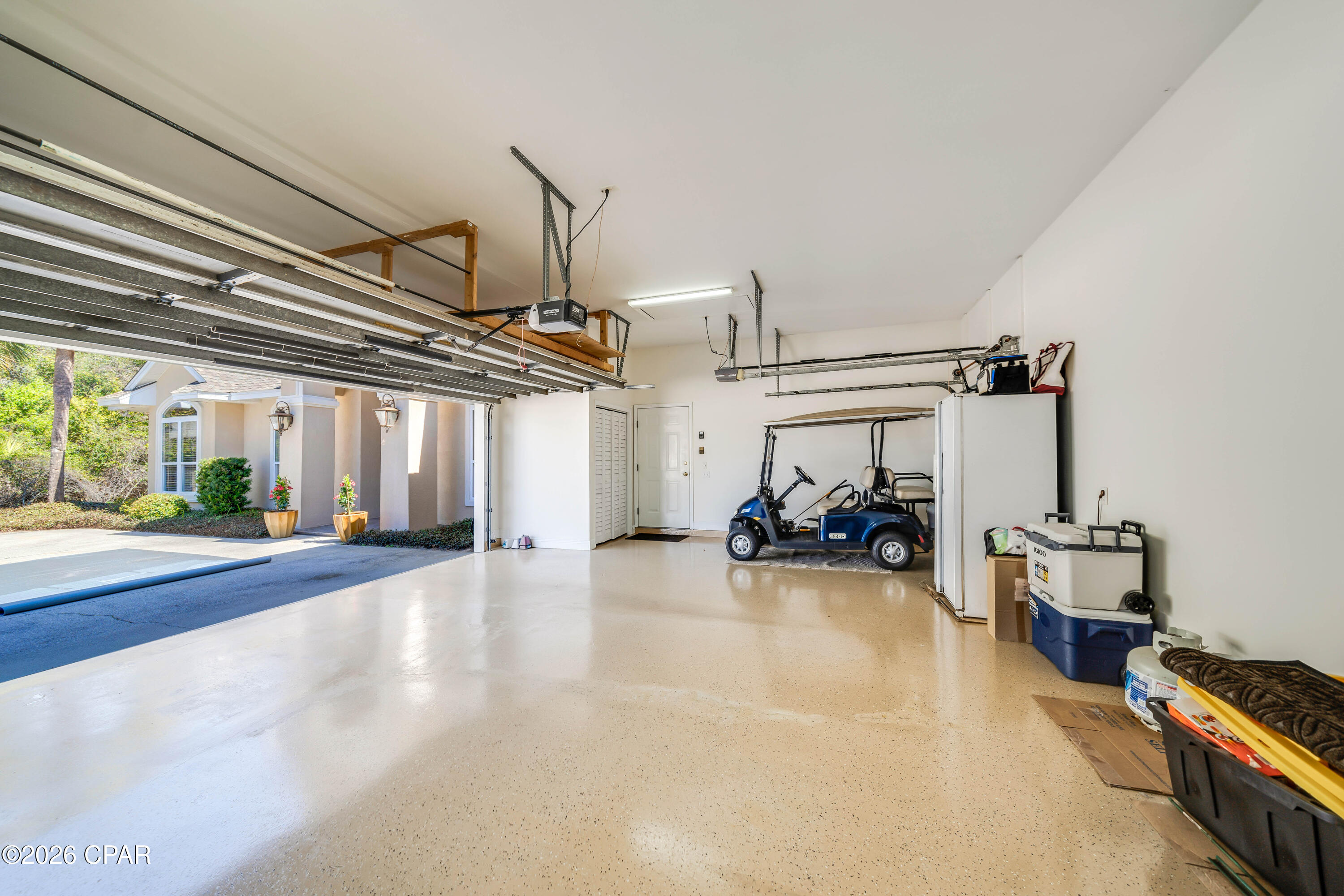 main property photo 51