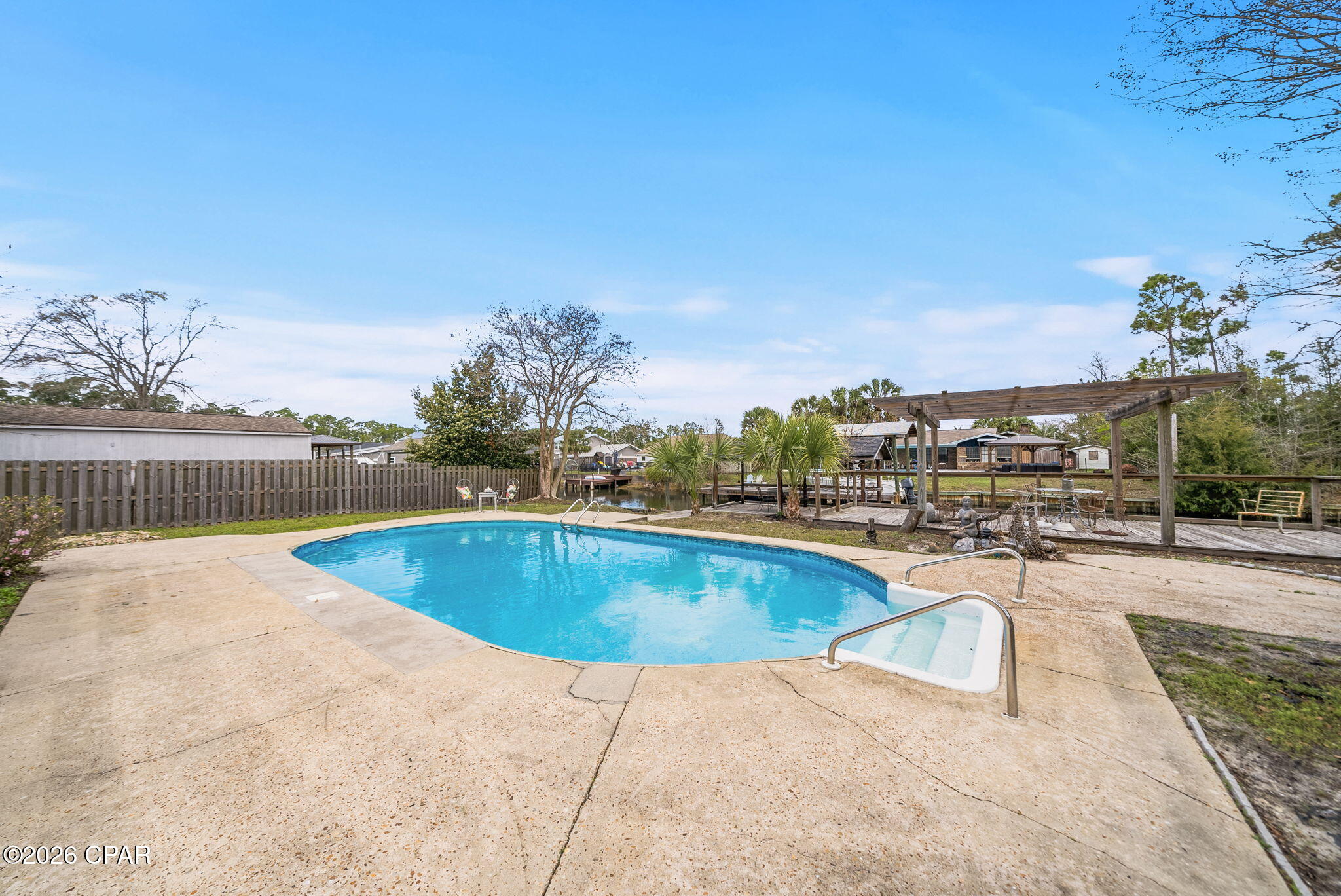 main property photo 41