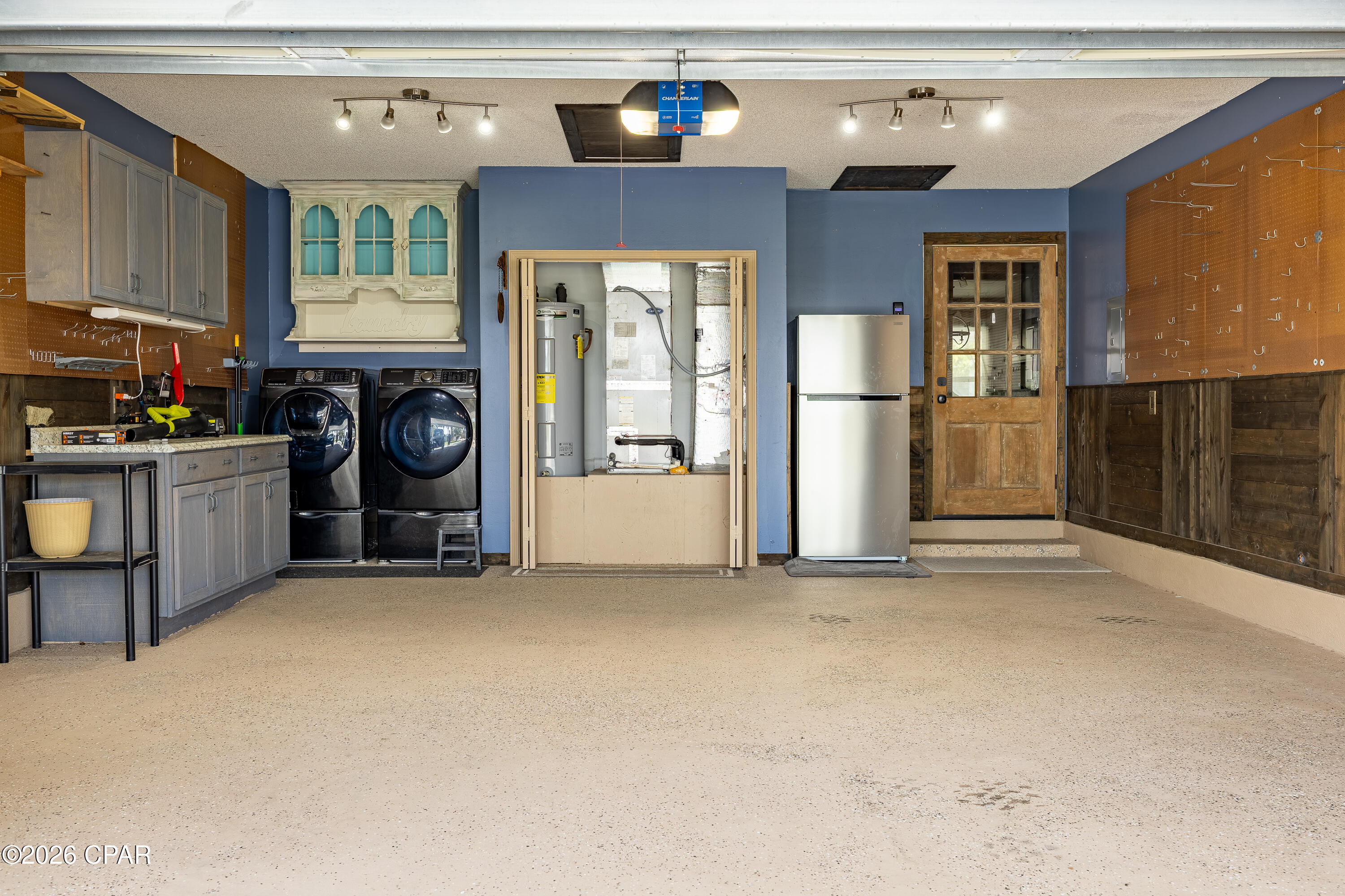 main property photo 94