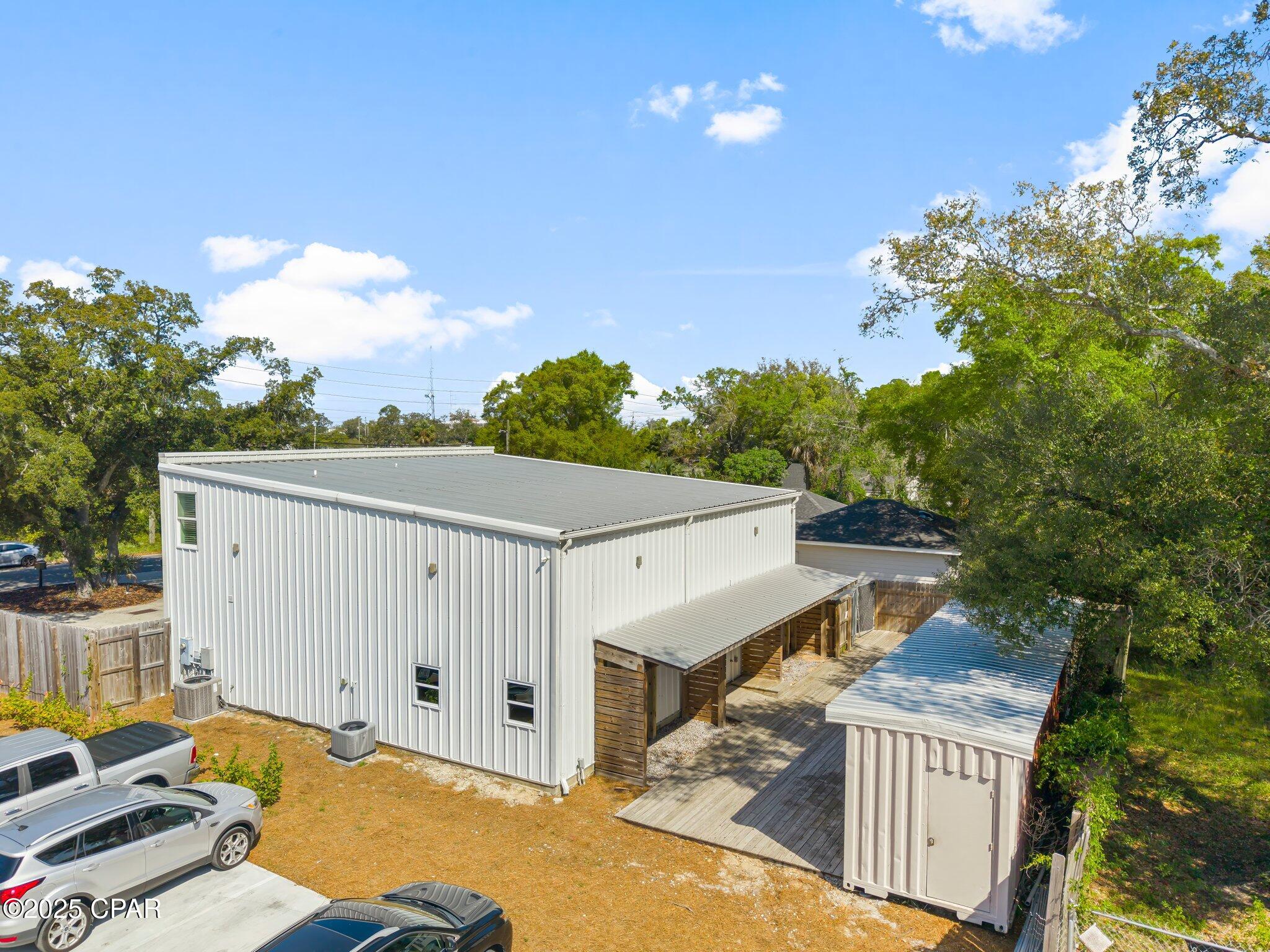 main property photo 29