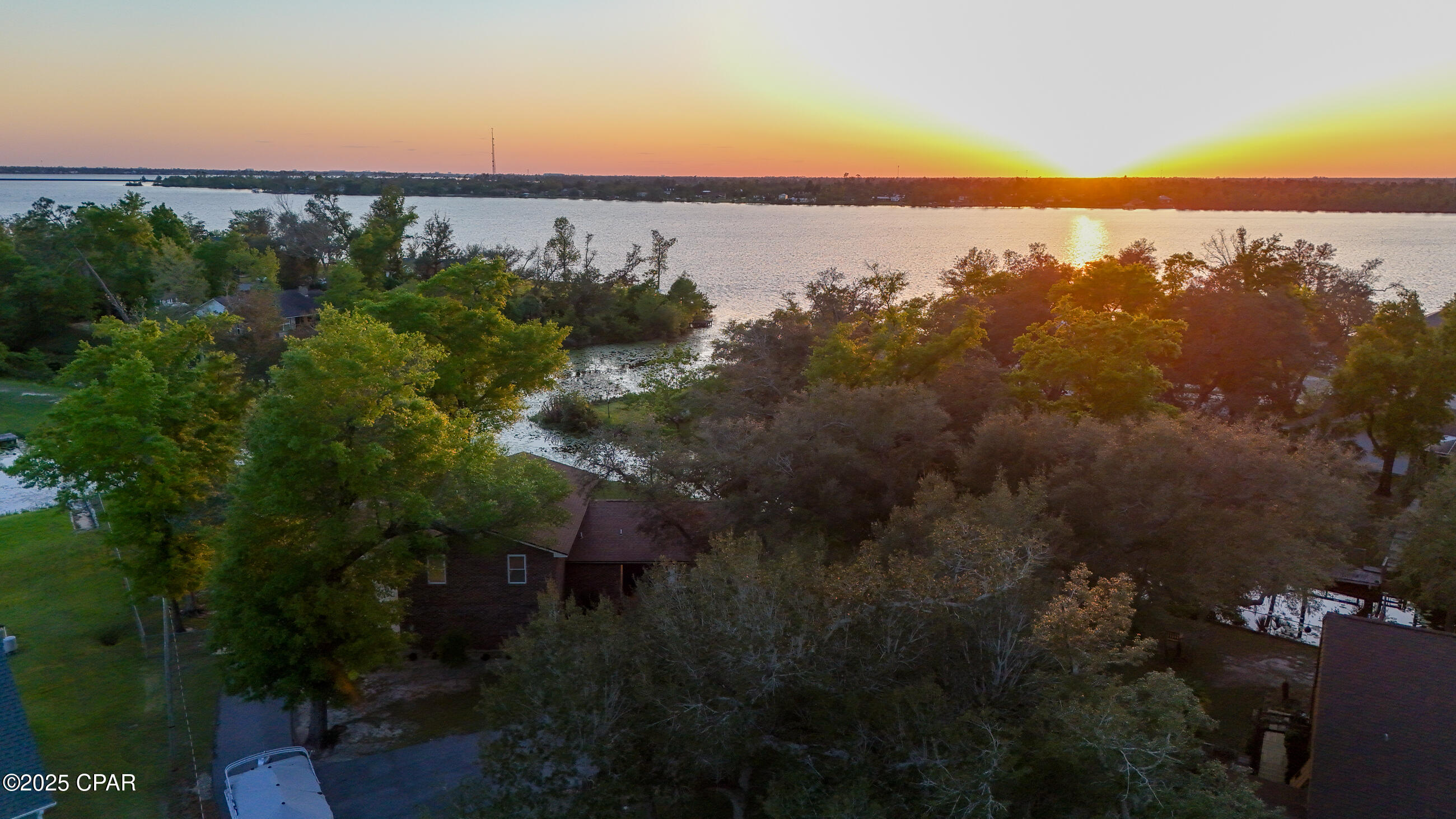 main property photo 59