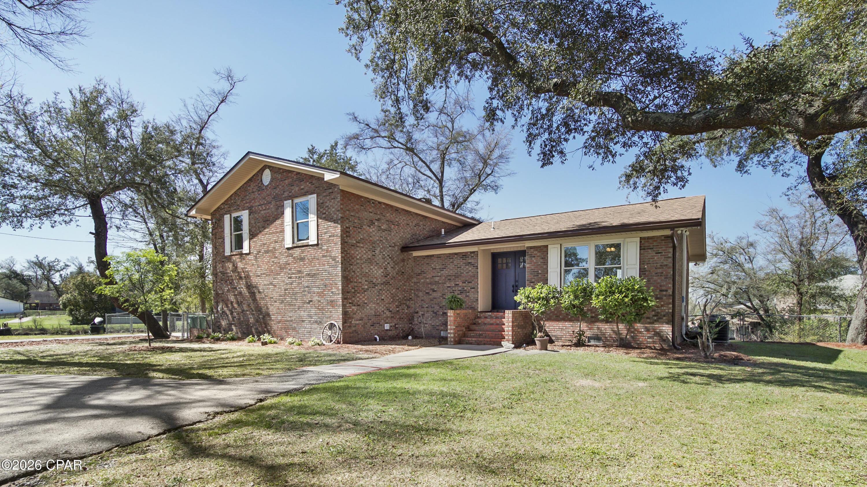 main property photo 76