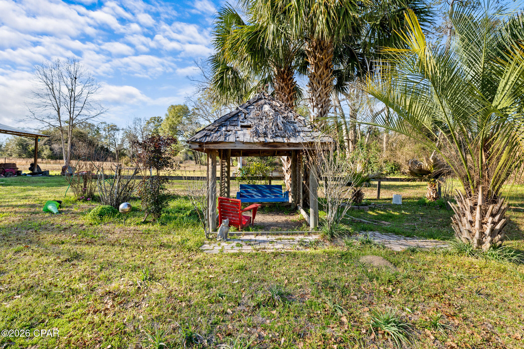 main property photo 13