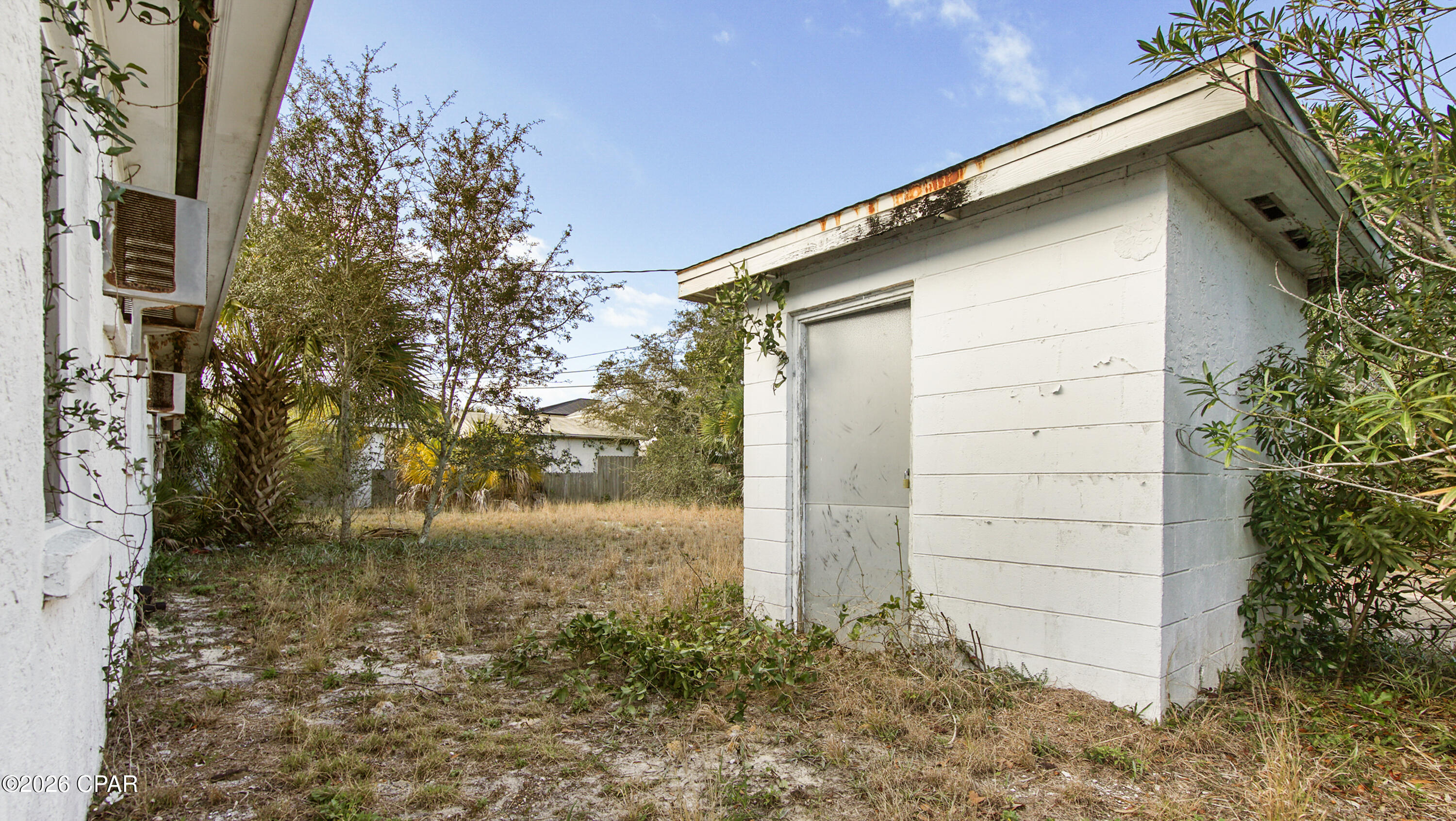 main property photo 46