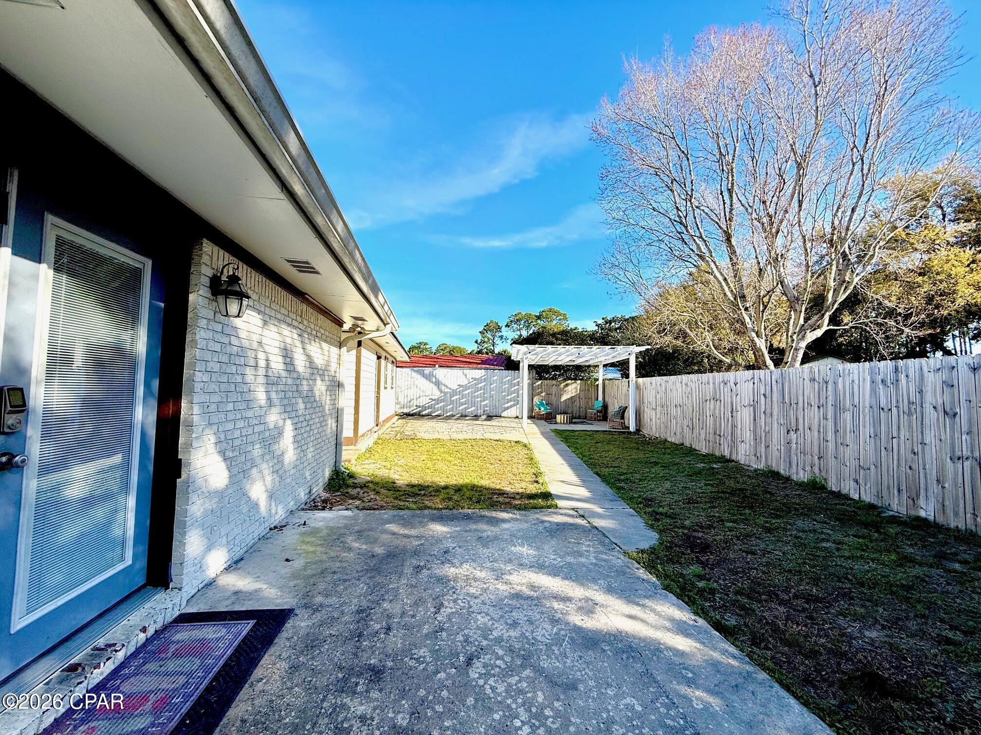 main property photo 42