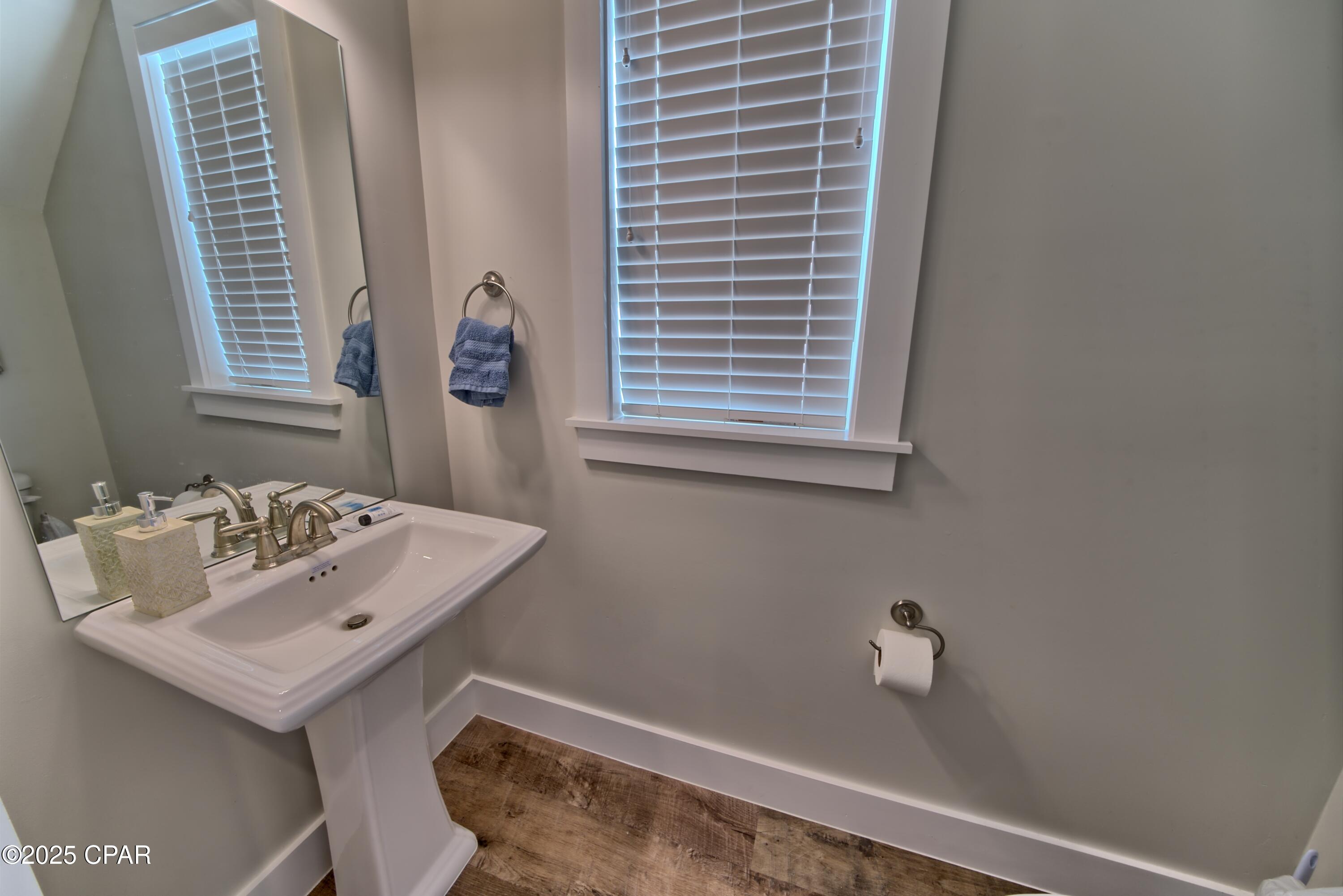 main property photo 81