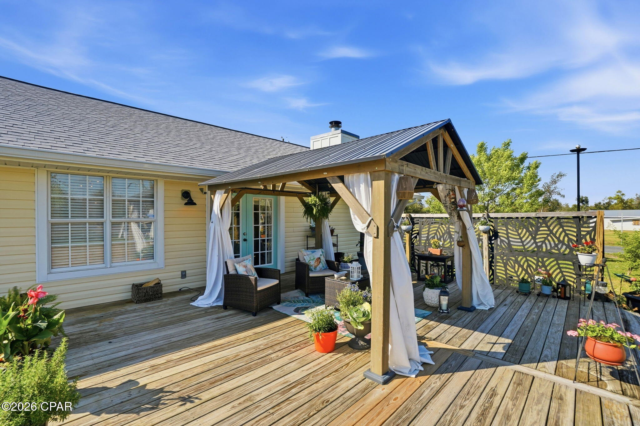 main property photo 20
