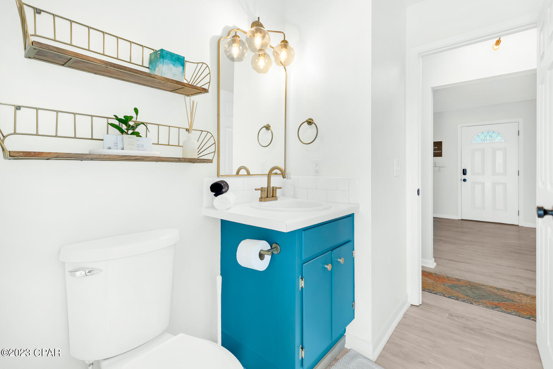 property viewer photo 18
