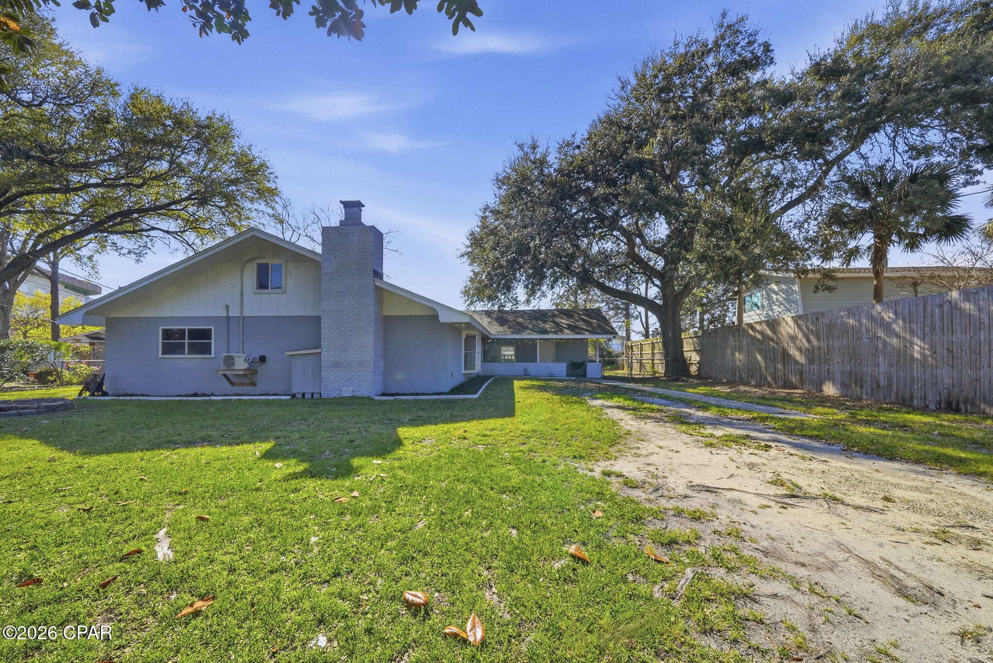 main property photo 50