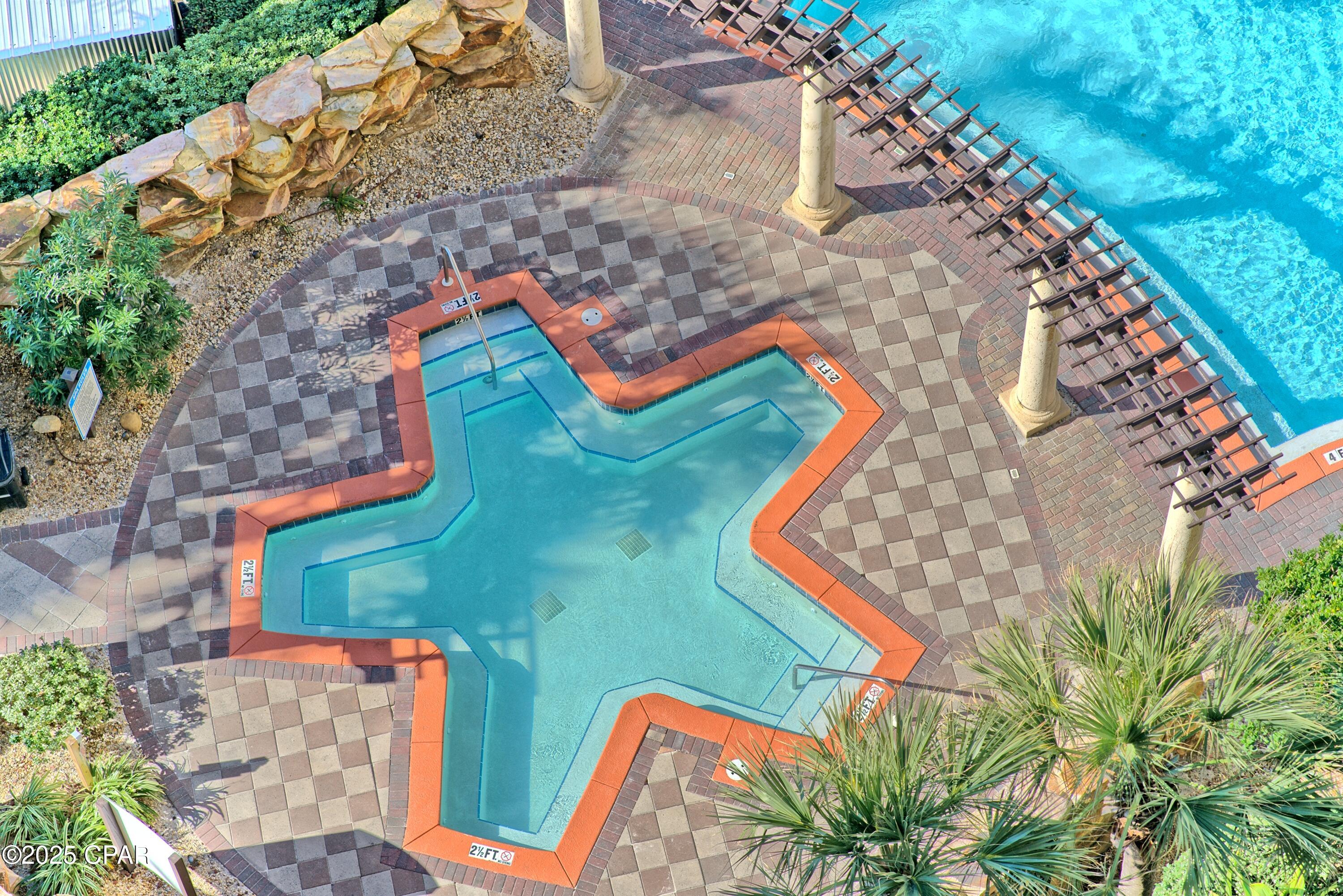 main property photo 39