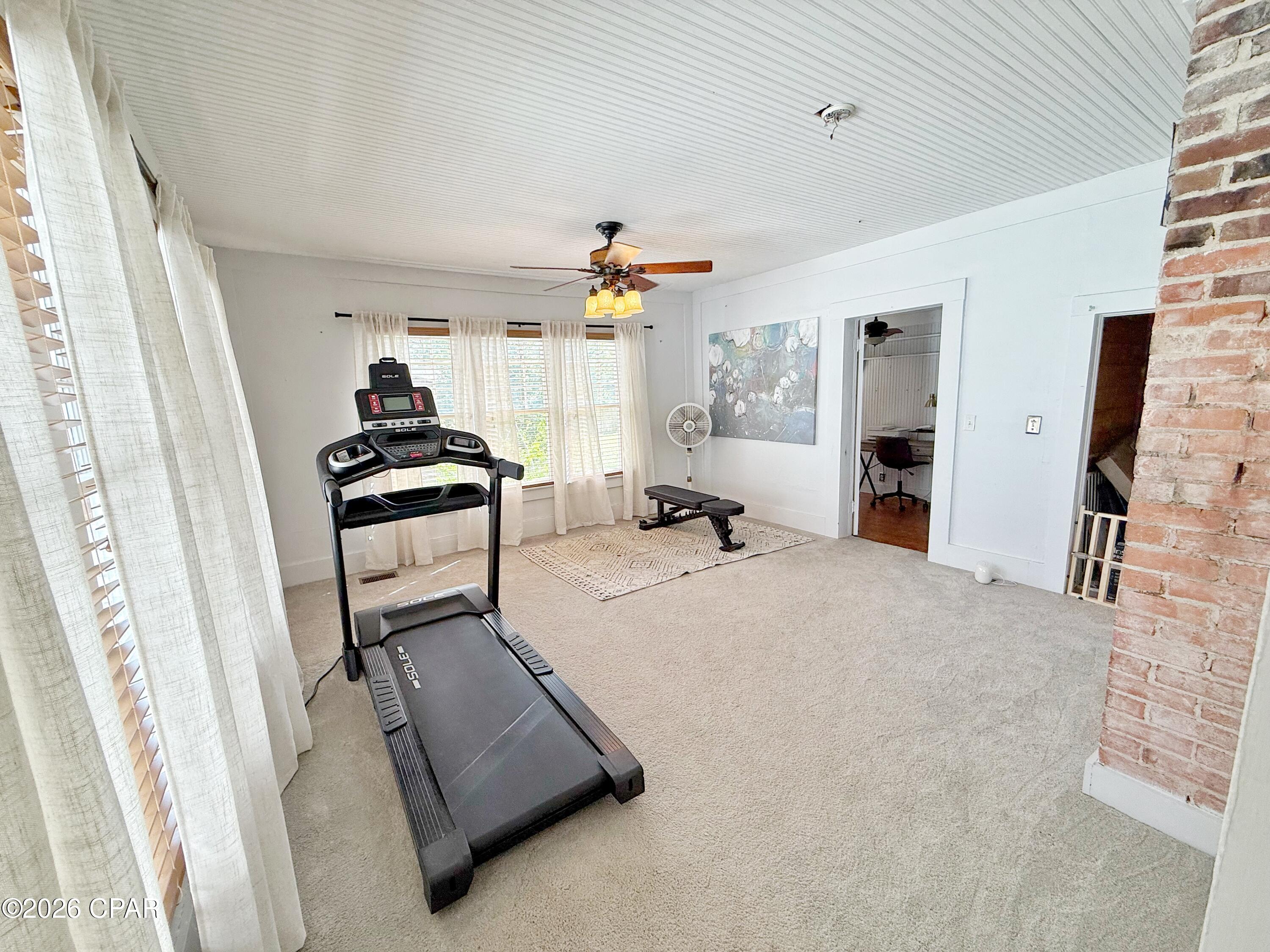 main property photo 29