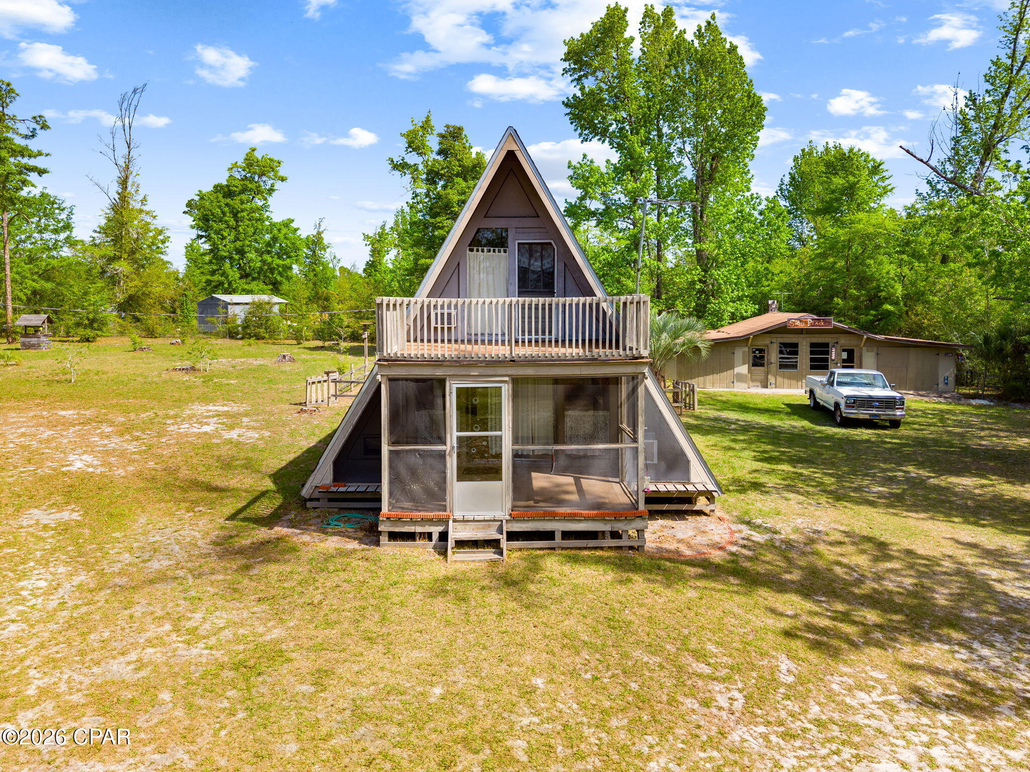 main property photo 37