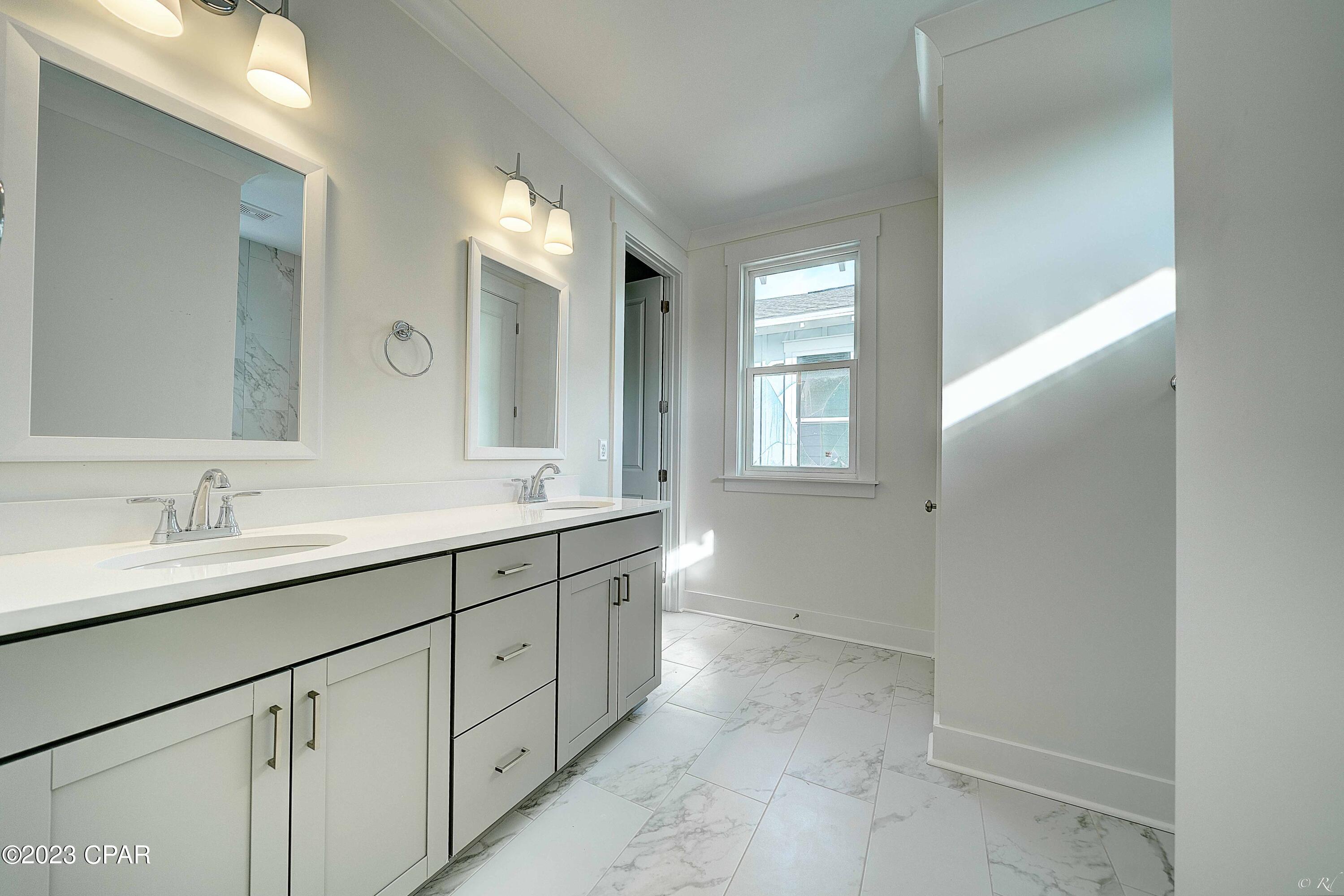 main property photo 126