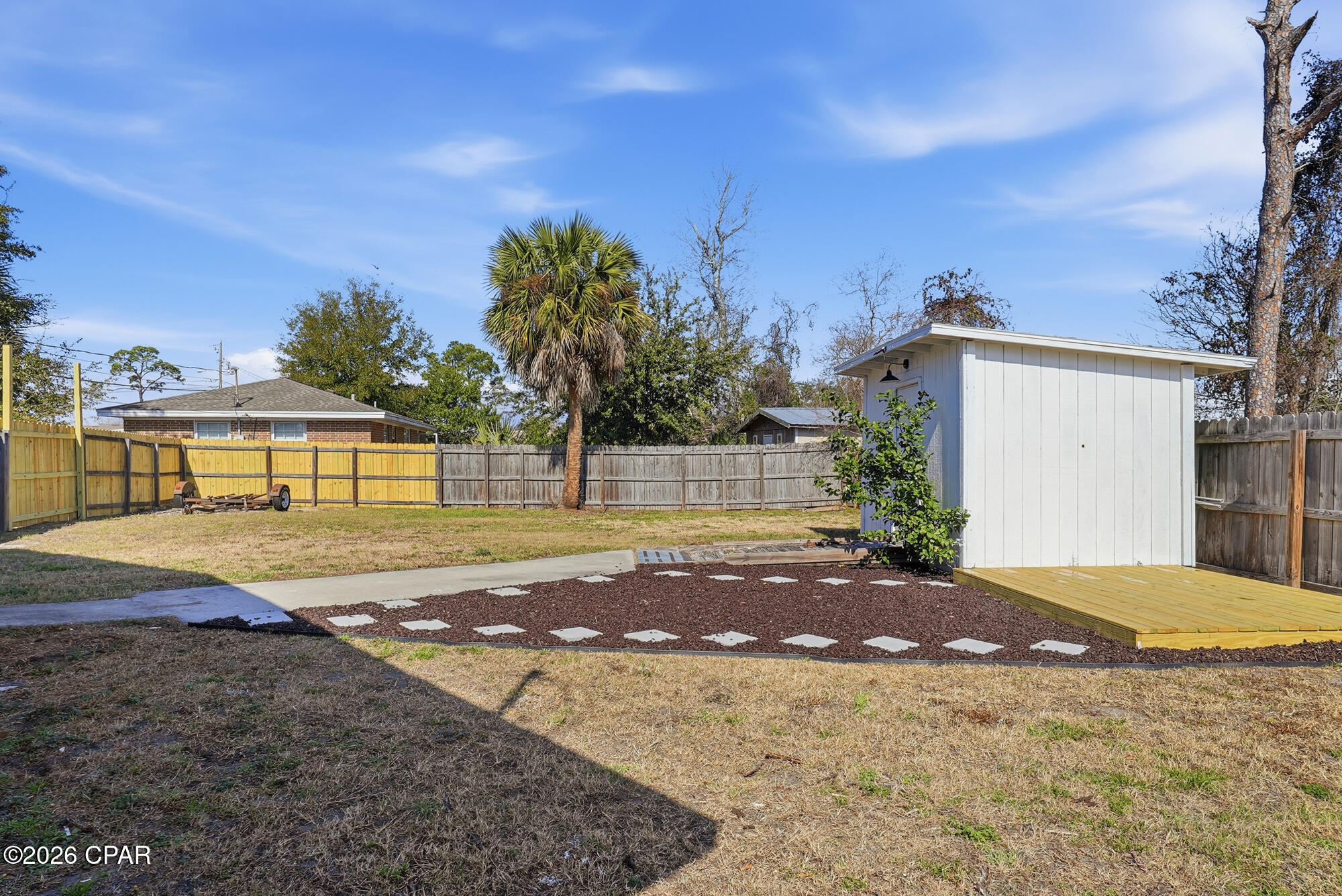 main property photo 23