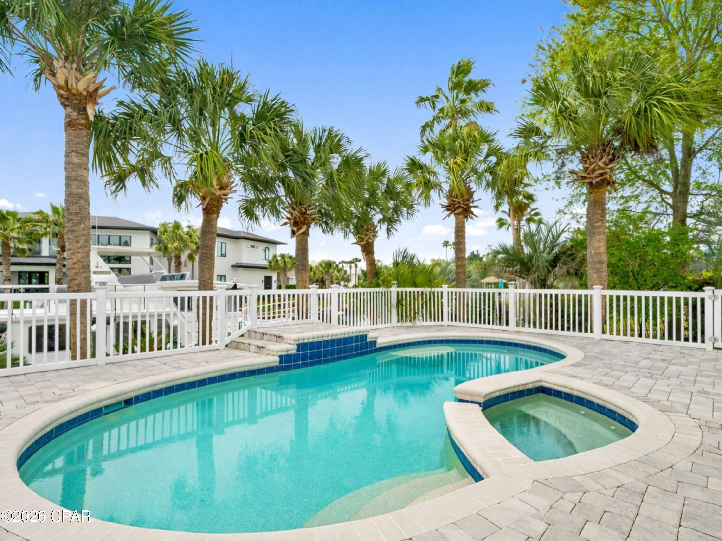 main property photo 38