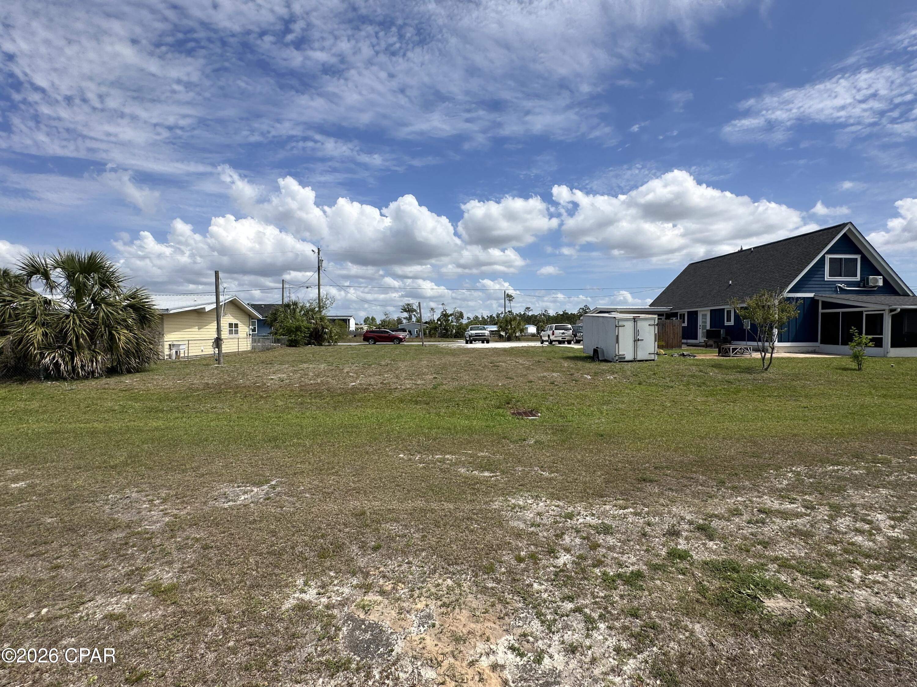 main property photo 9