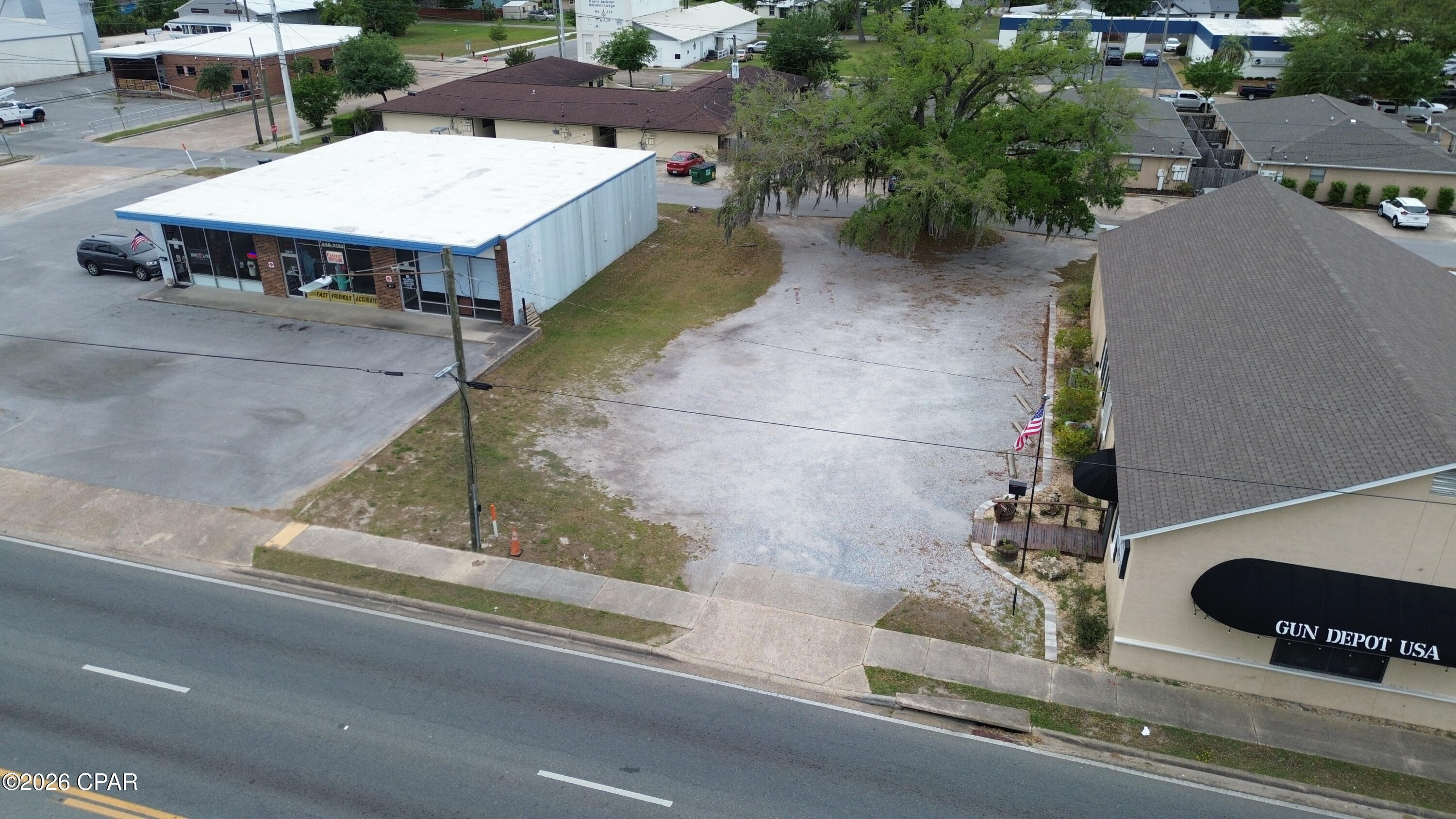 main property photo 2