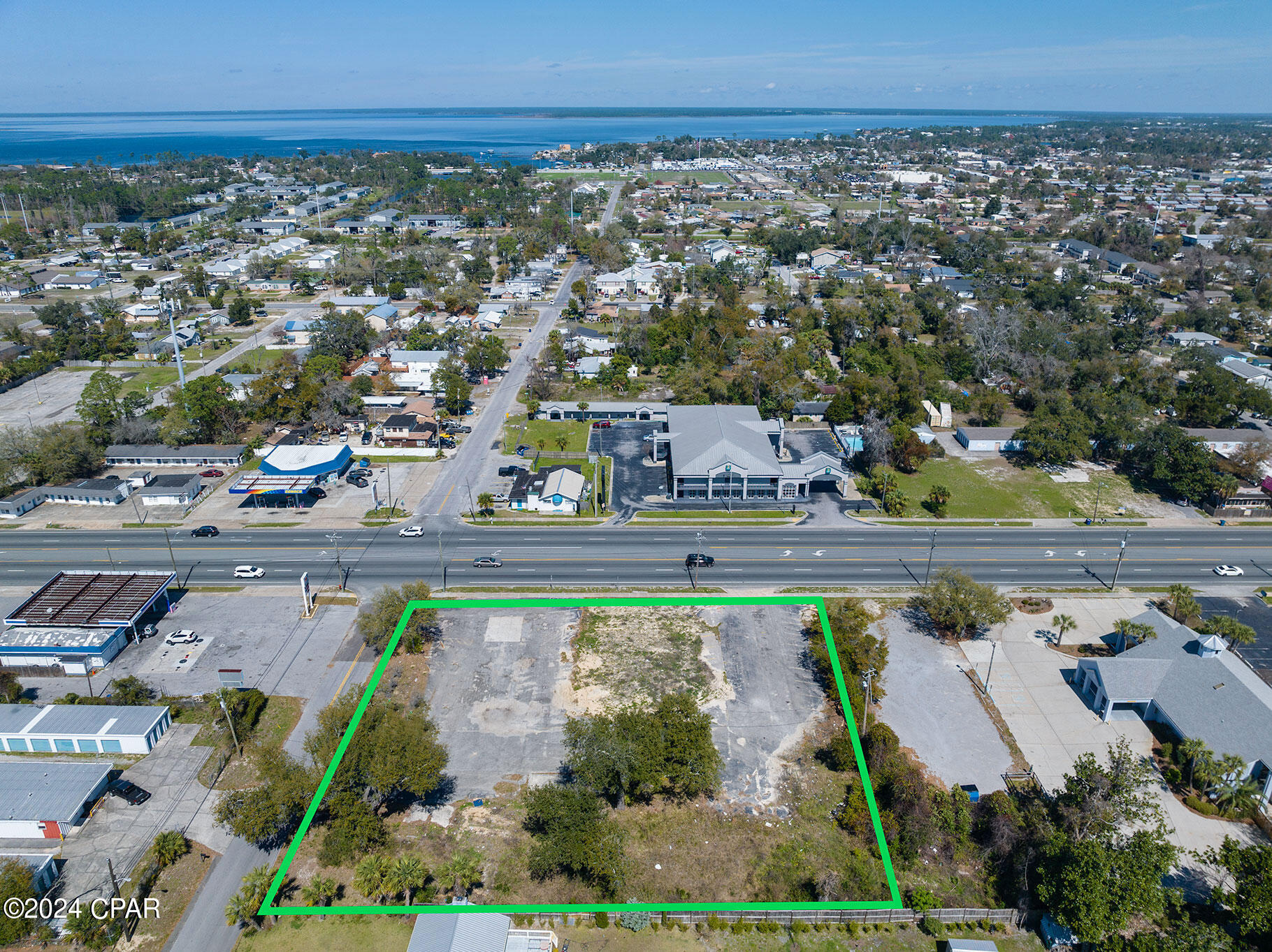 main property photo 6