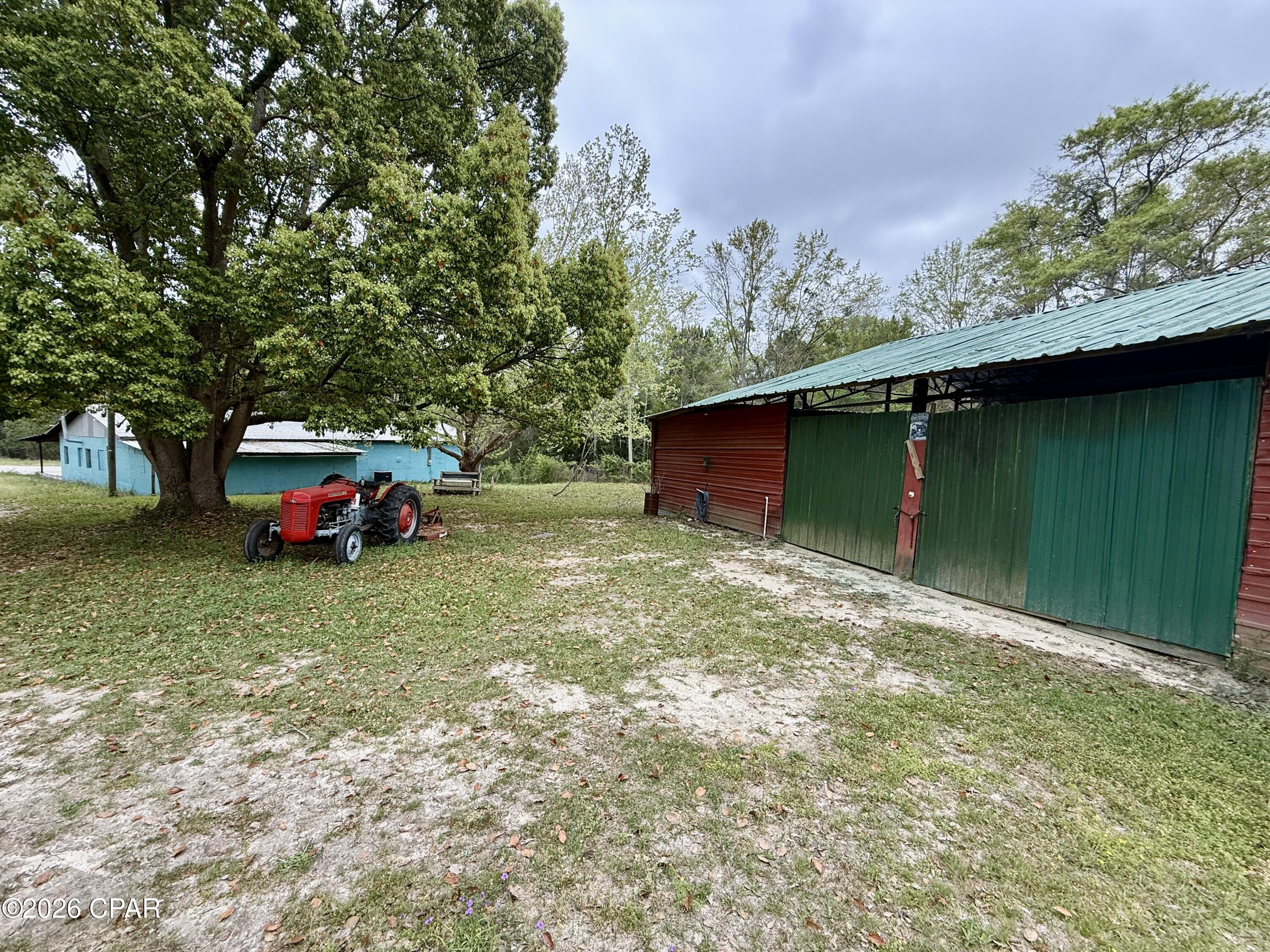 main property photo 13