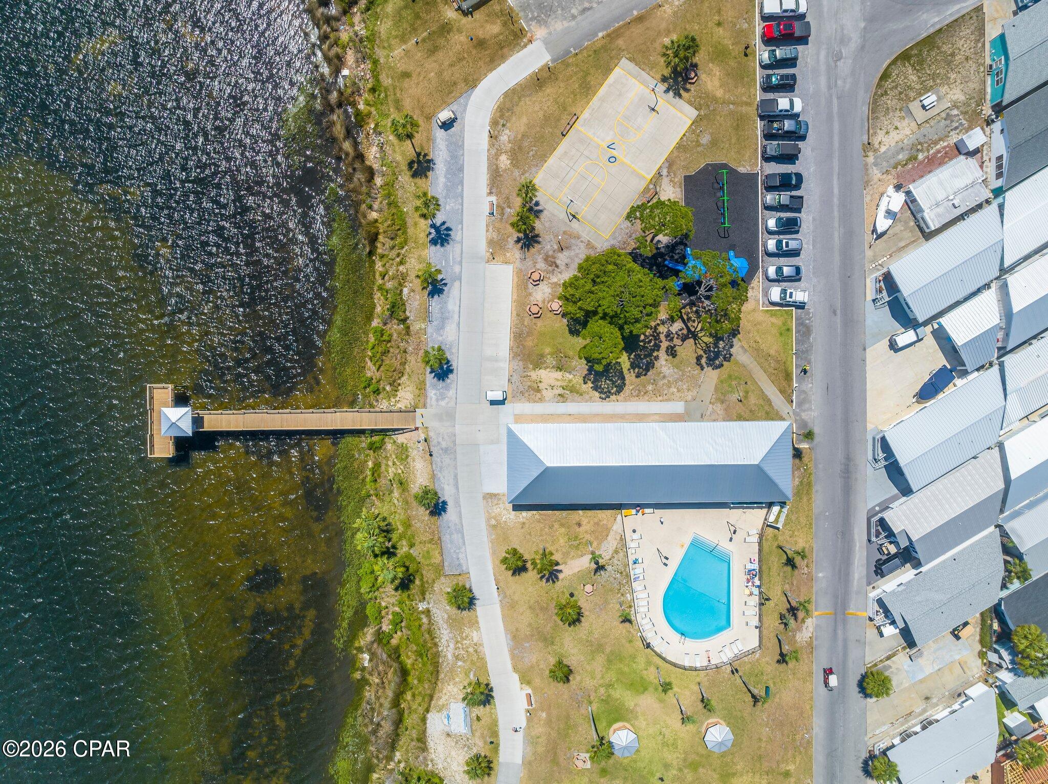 main property photo 36