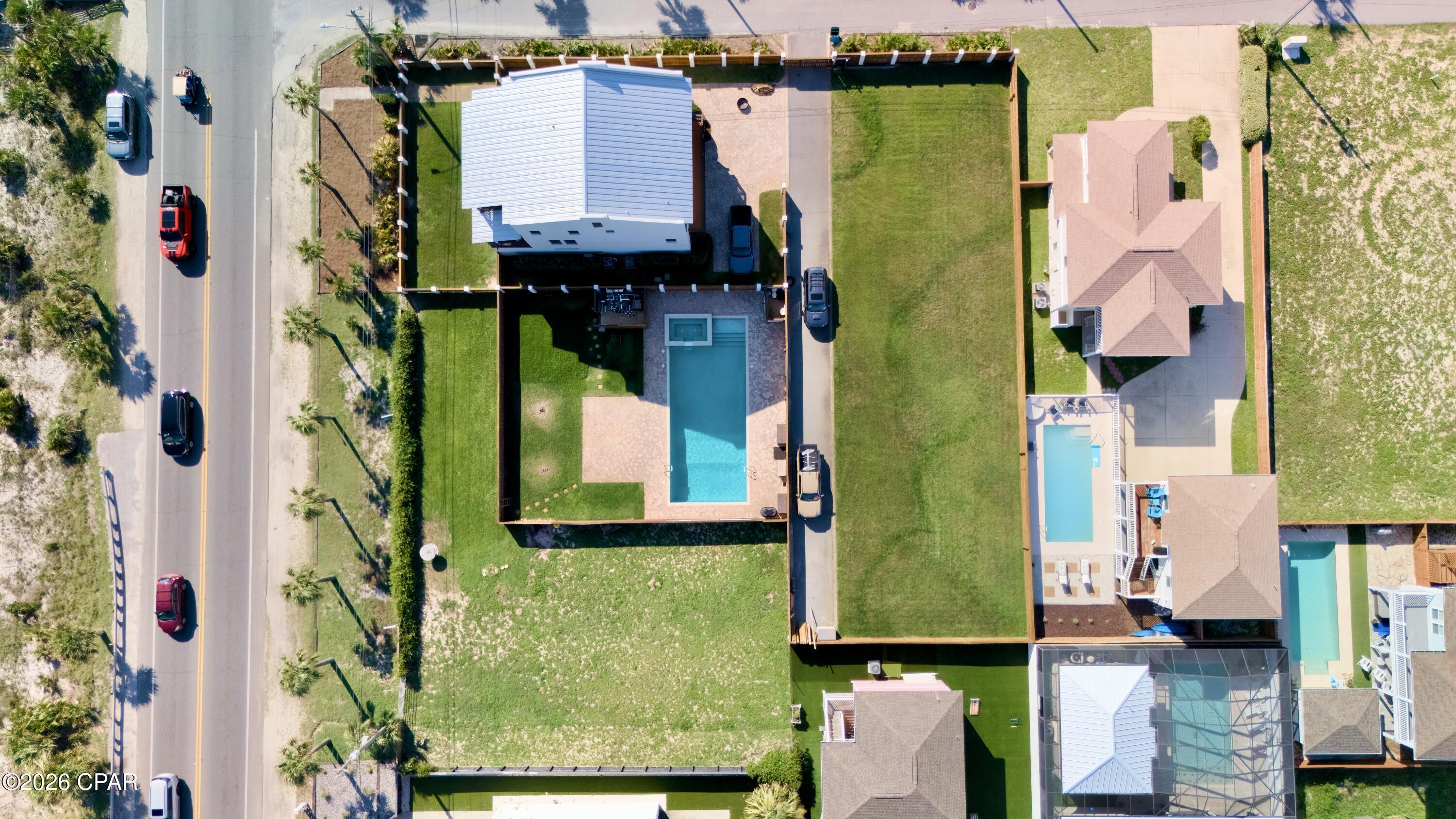 main property photo 12