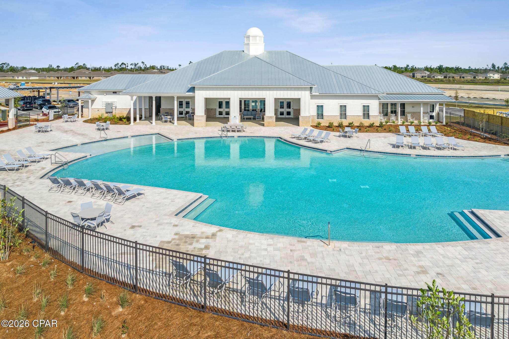 main property photo 41
