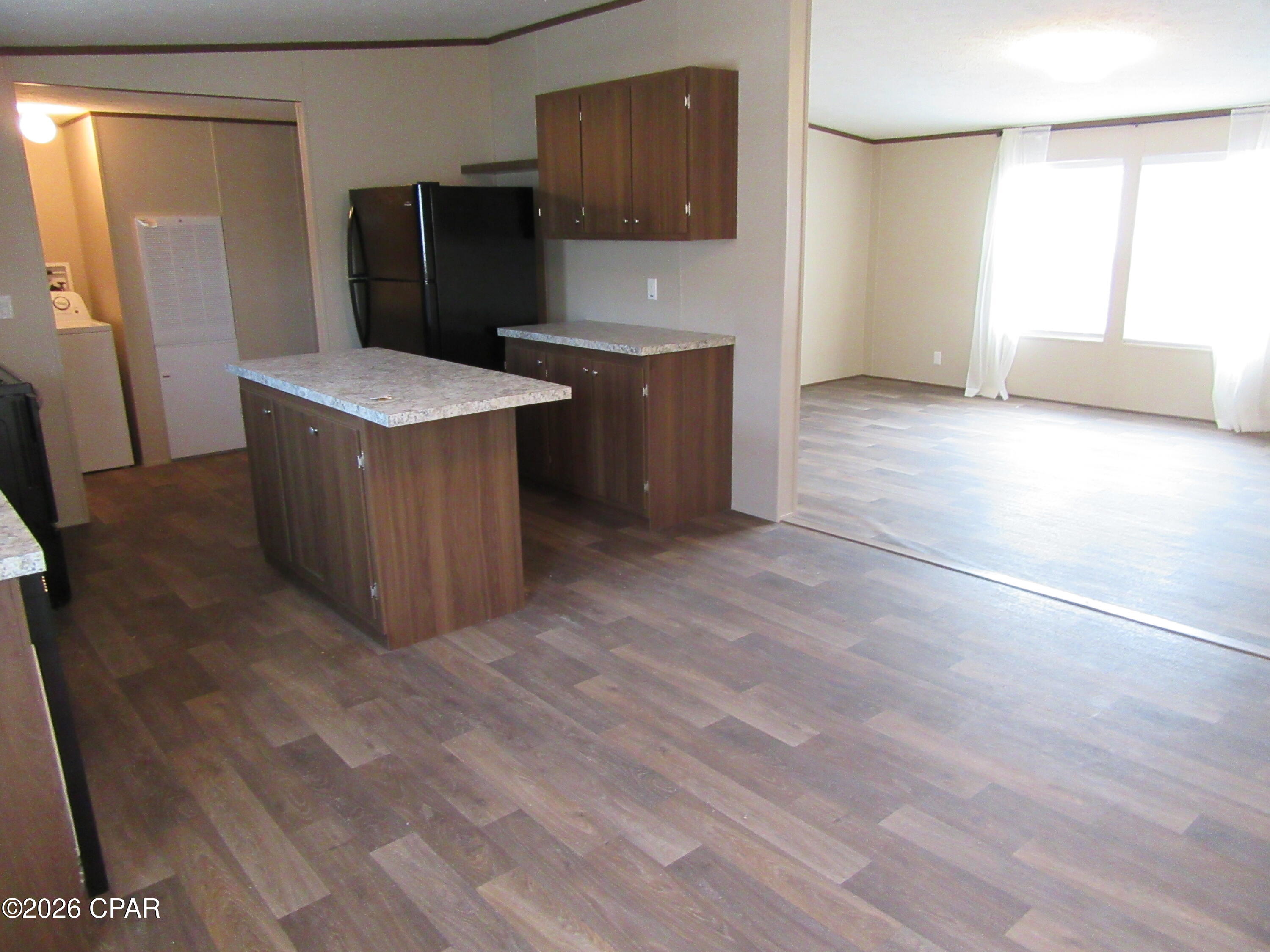 property viewer photo 13