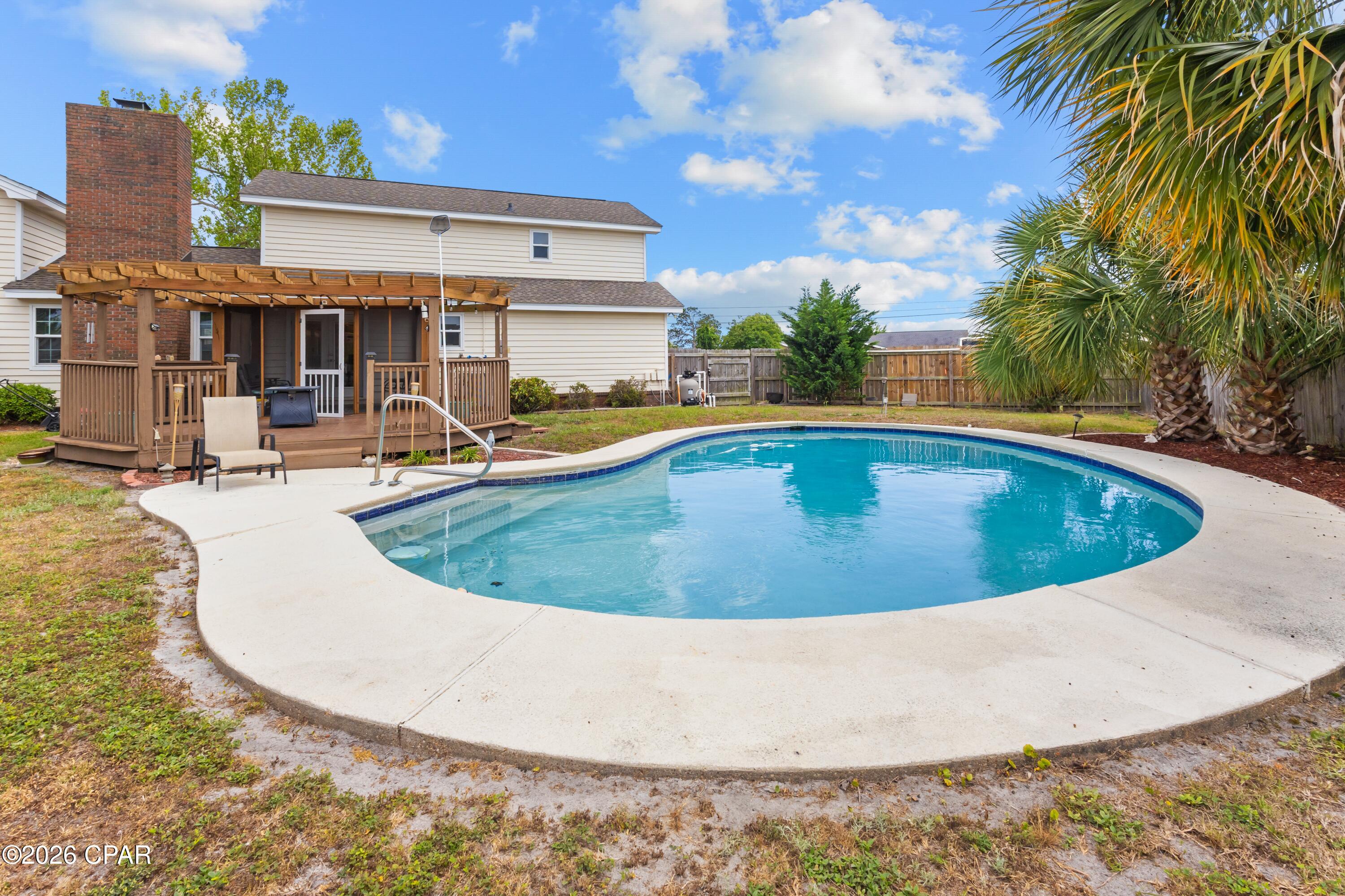main property photo 22