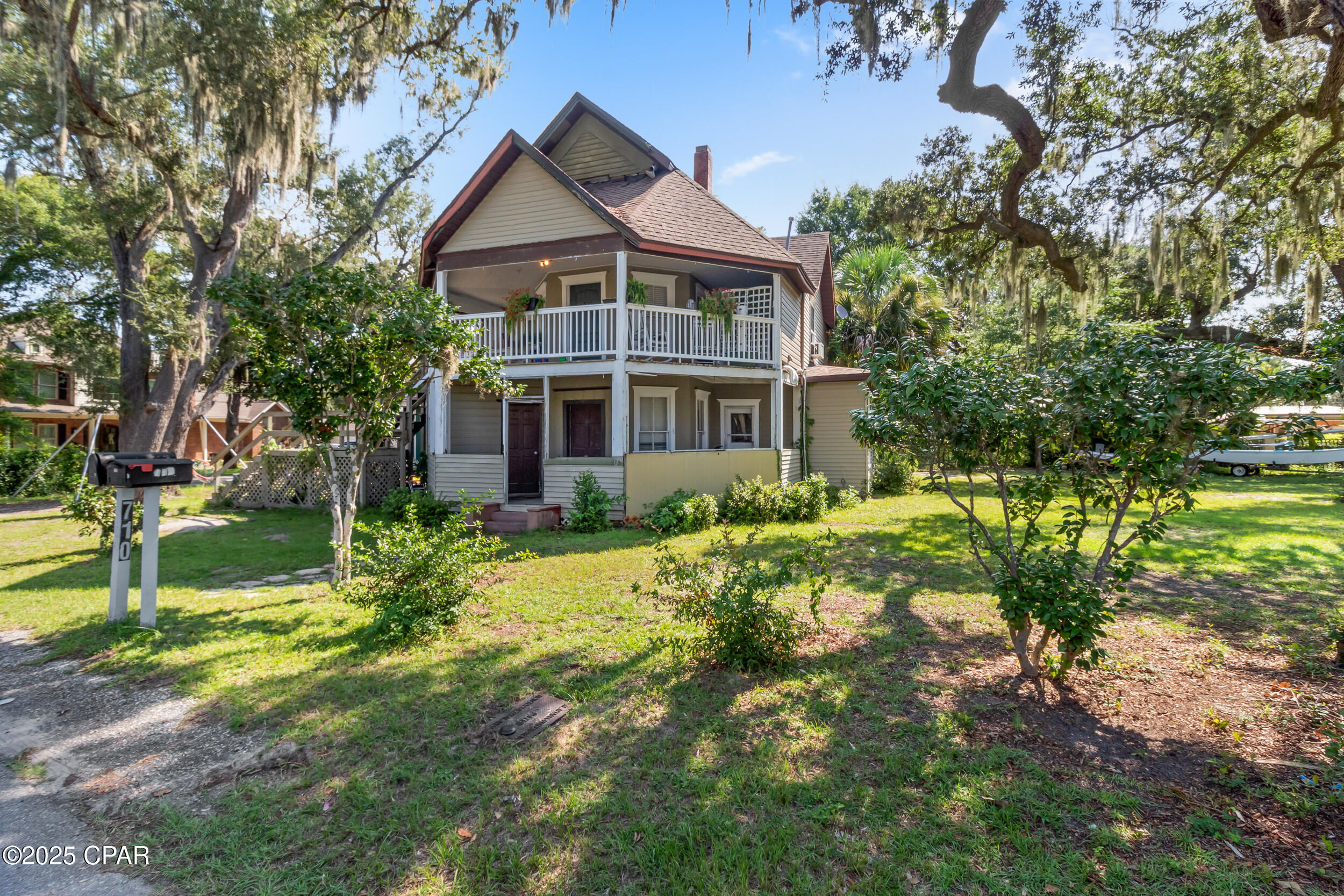 main property photo 10